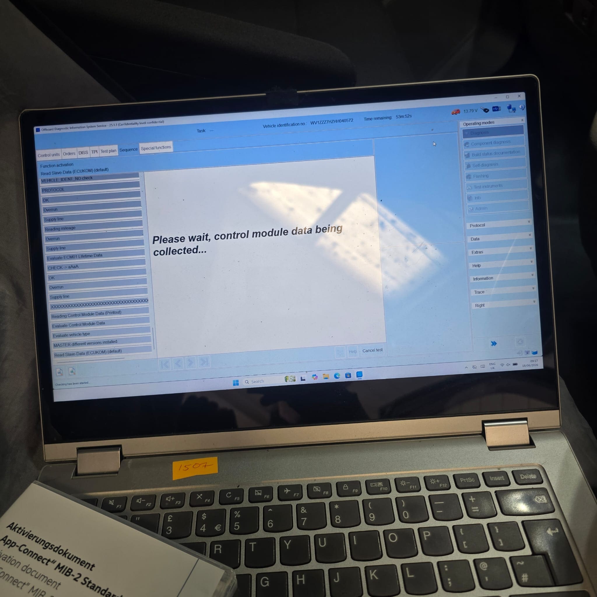 Genuine factory App-Connect licence linked to Volkswagen Transporter T6 after official activation