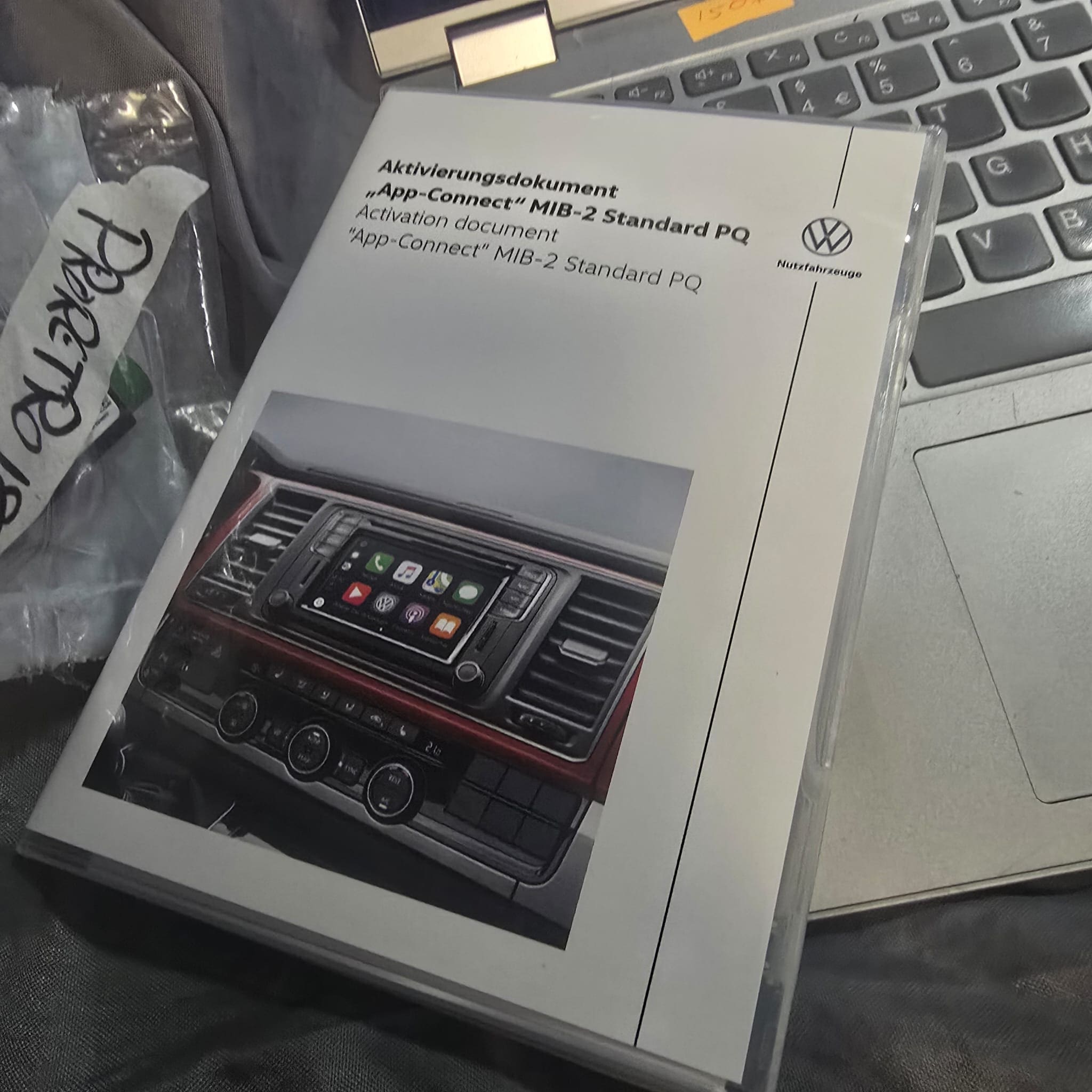 Volkswagen Transporter T6 with officially licensed App-Connect retrofit completed