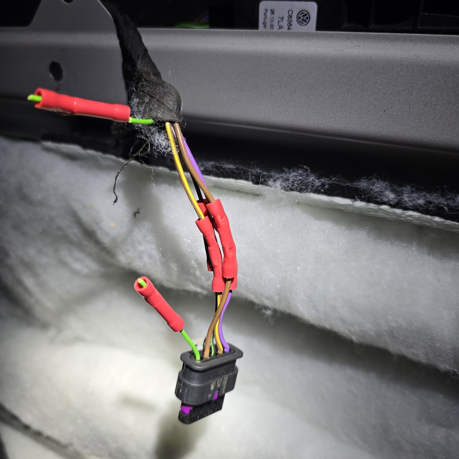 VW Transporter T6 soft-close repair - wiring issue and latch replacement