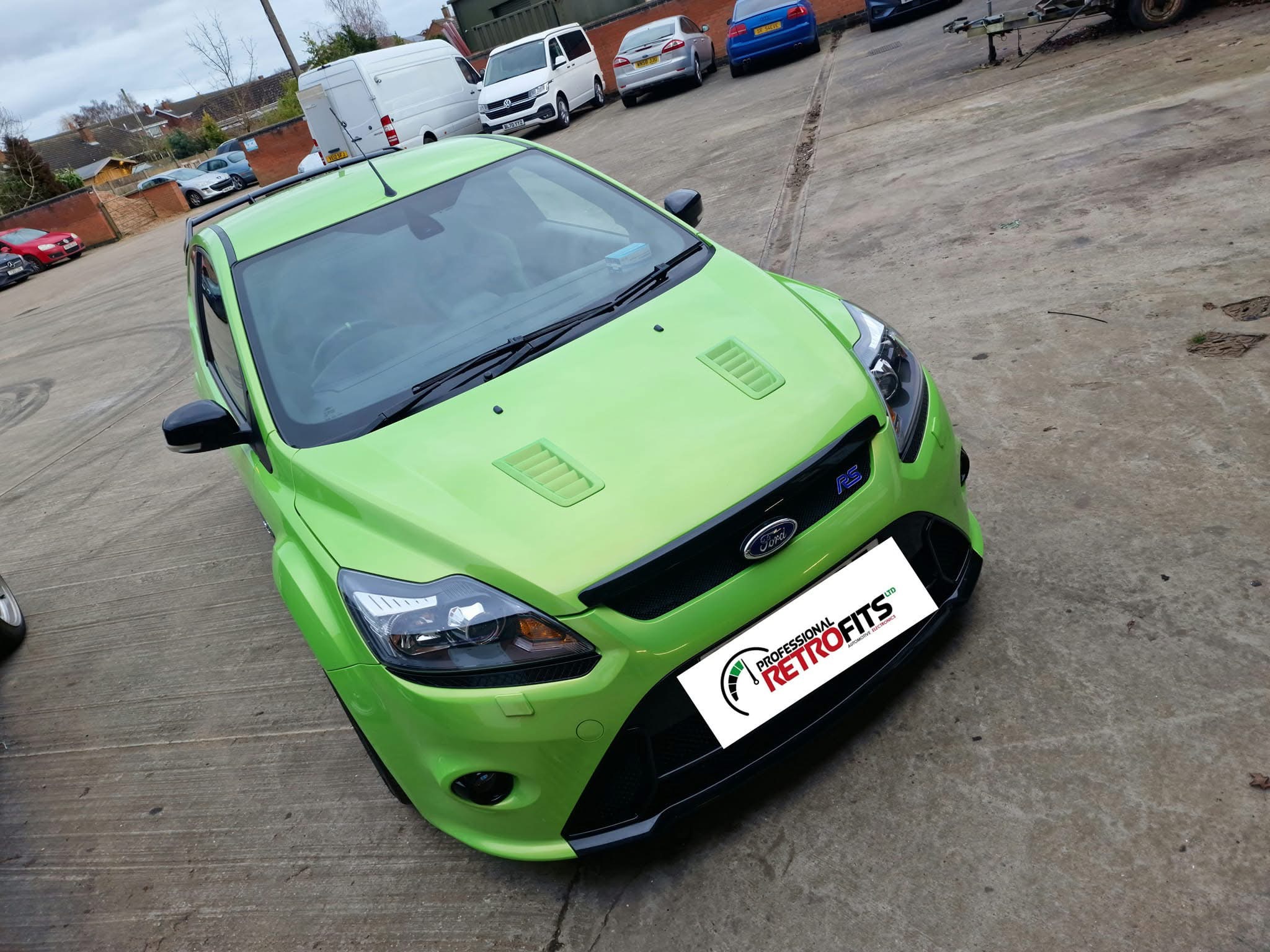Ford Focus RS reverse camera integration