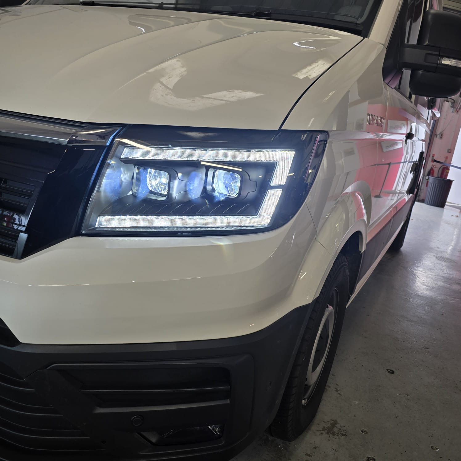 New Transporter HQ headlights installed on MAN TGE