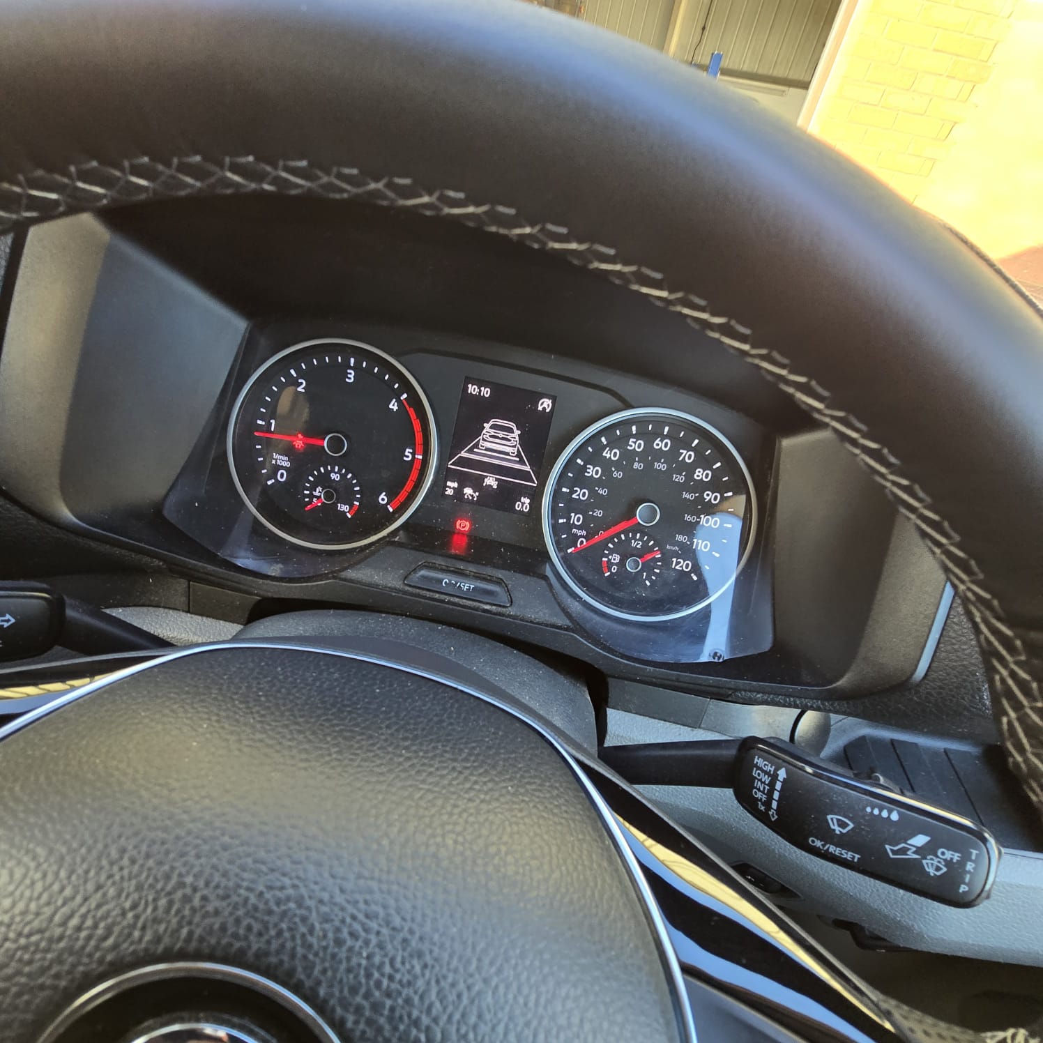 Custom Nappa leather steering wheel retrofit on VW Crafter camper