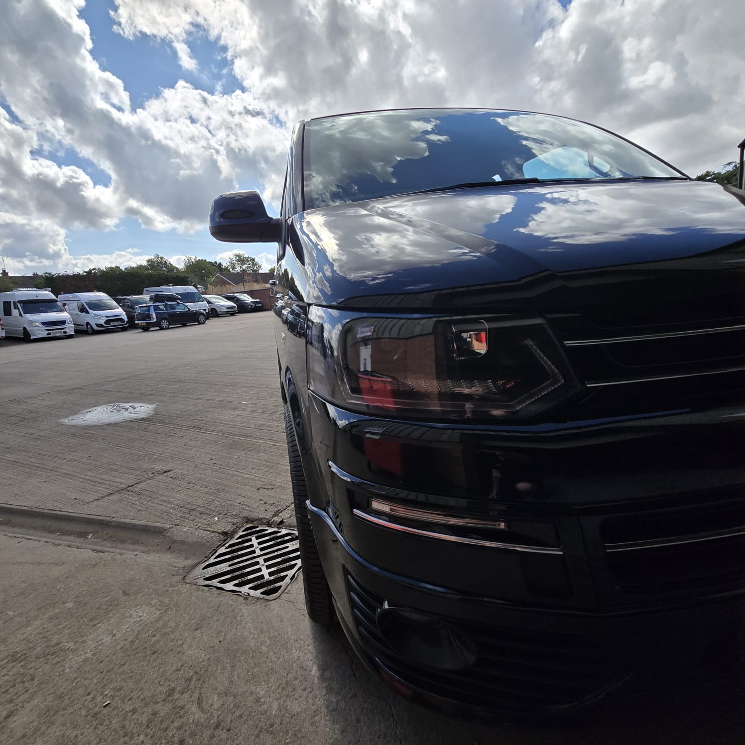 VW T5.1 steering wheel with perforated leather and Alcantara