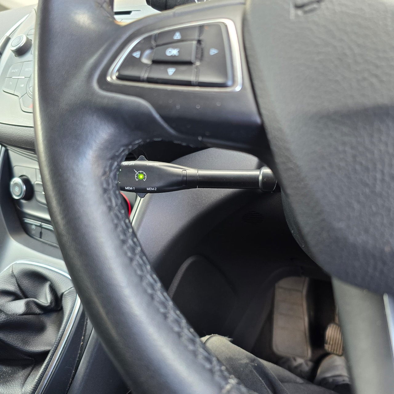 Ford C-MAX Cruise Control Interface