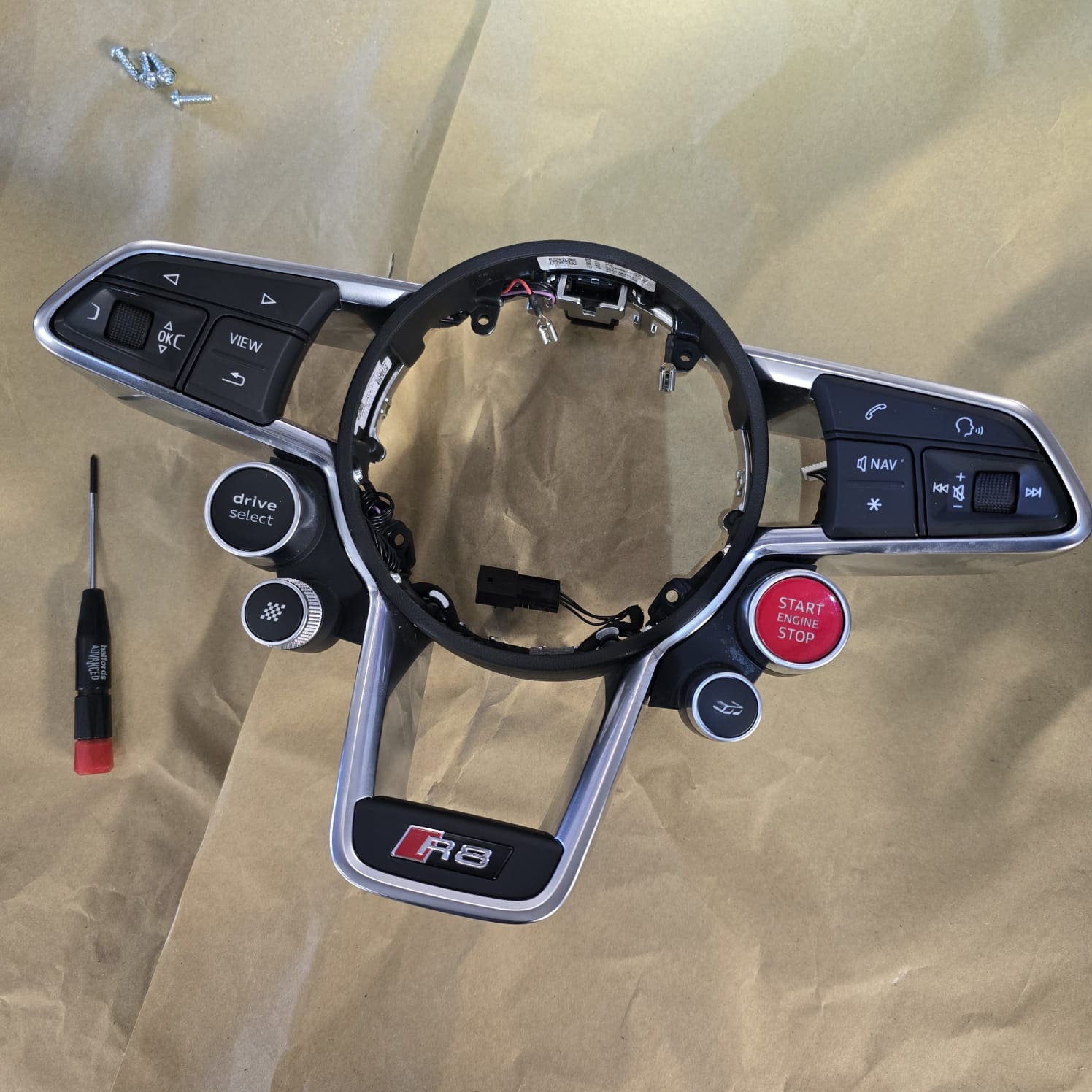 Audi R8 steering wheel upgraded to Nappa leather
