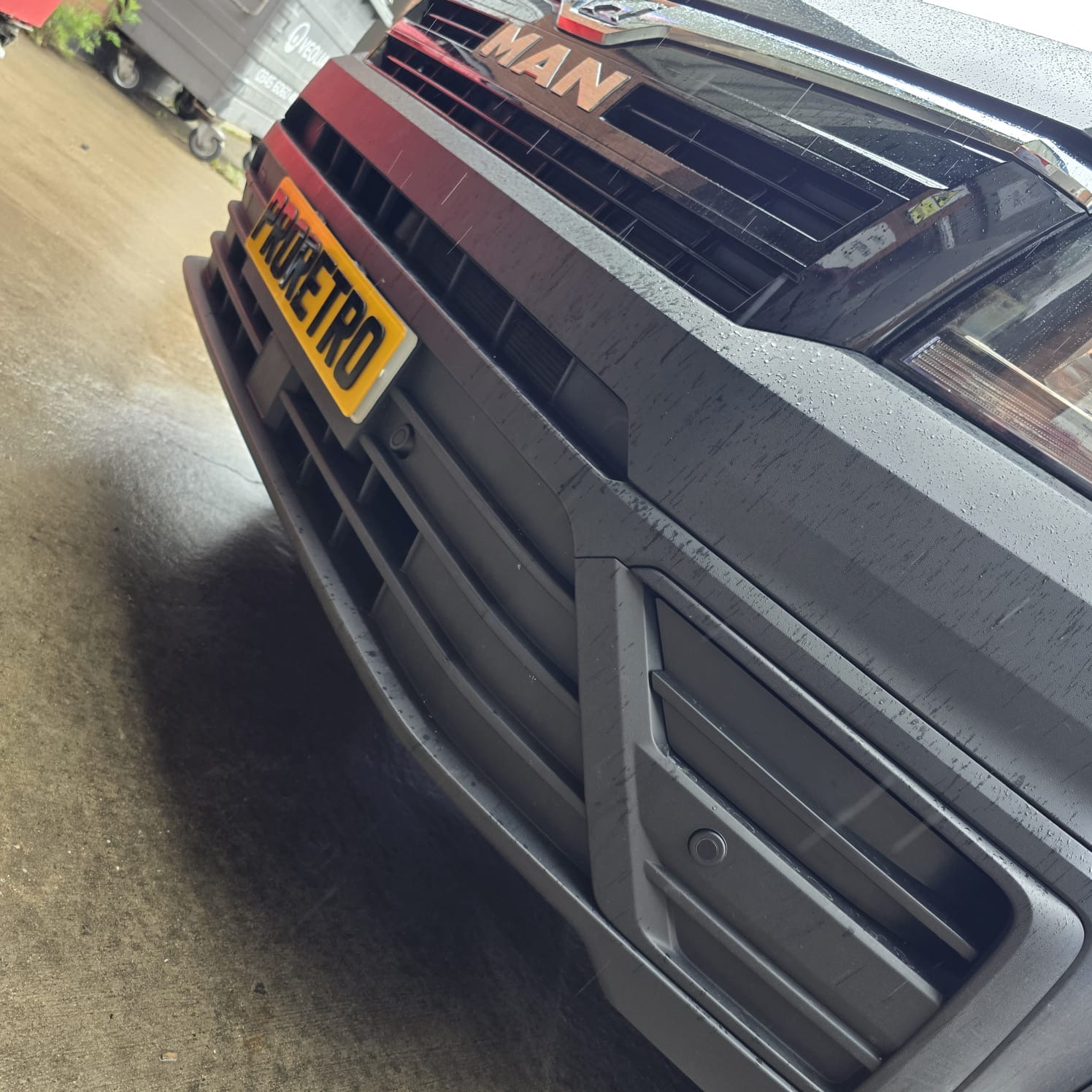 Retrofit of OEM parking sensors on MAN camper van