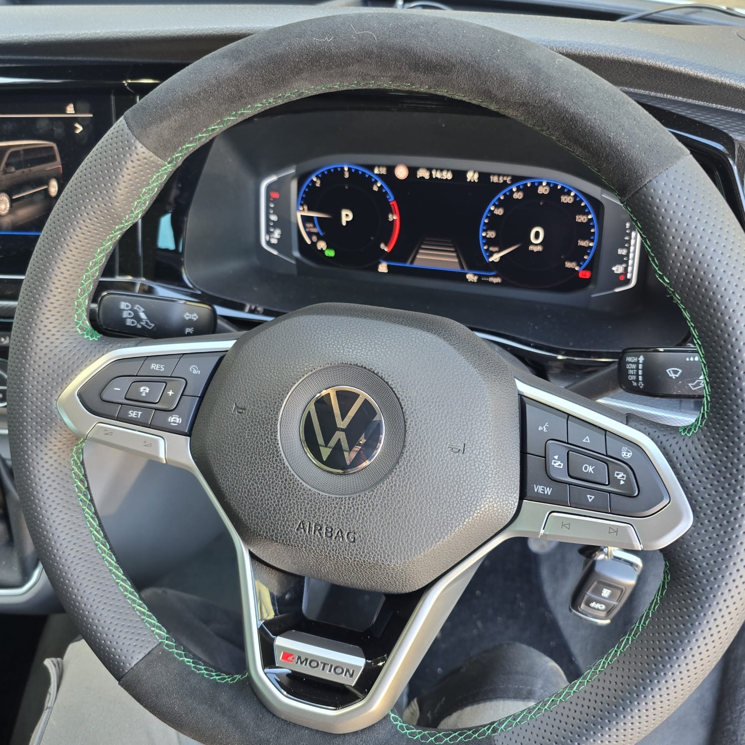 Close-Up Volkswagen California Heated Steering Wheel Retrofit