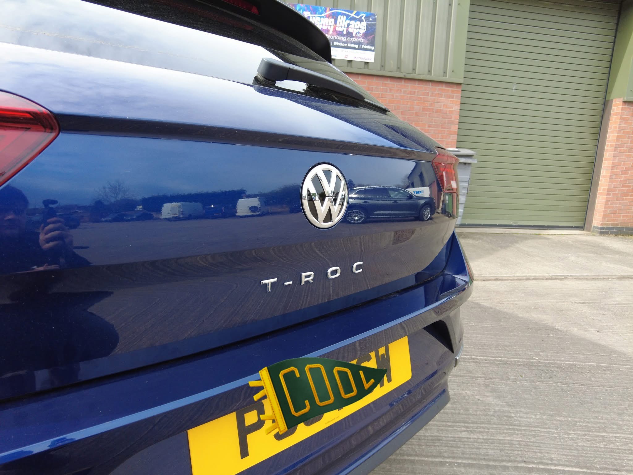 VW T-Roc reversing camera upgrade full screen