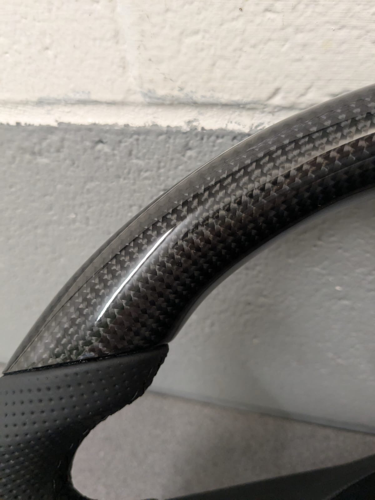 VW T6.1 custom steering wheel with carbon and Alcantara