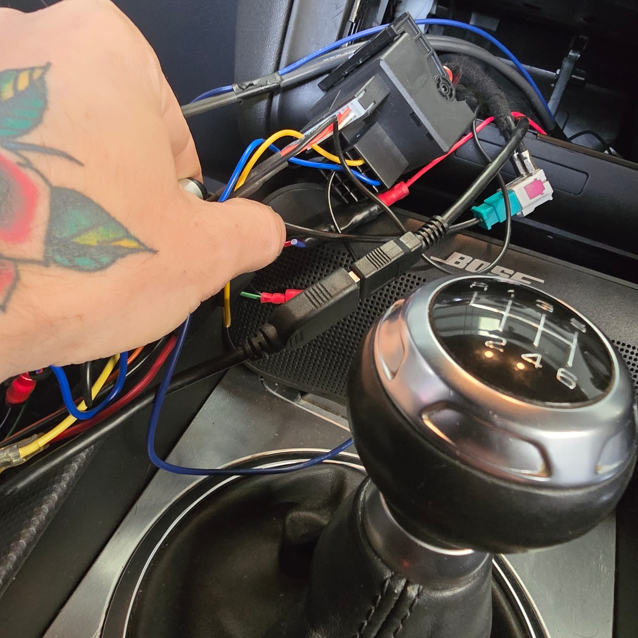 Audi TT MK2 subwoofer wiring removed
