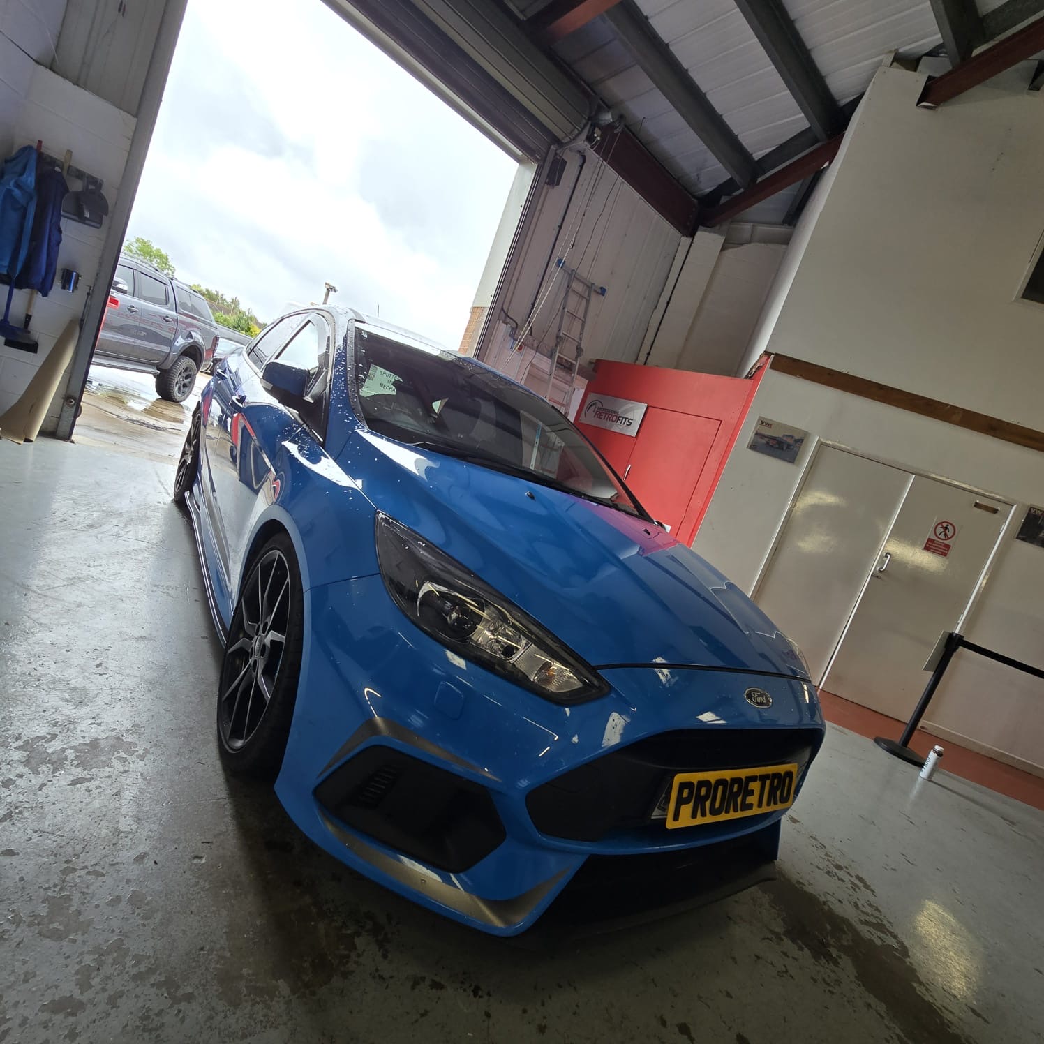 4615 Vodafone CAN bus alarm card install on Focus RS