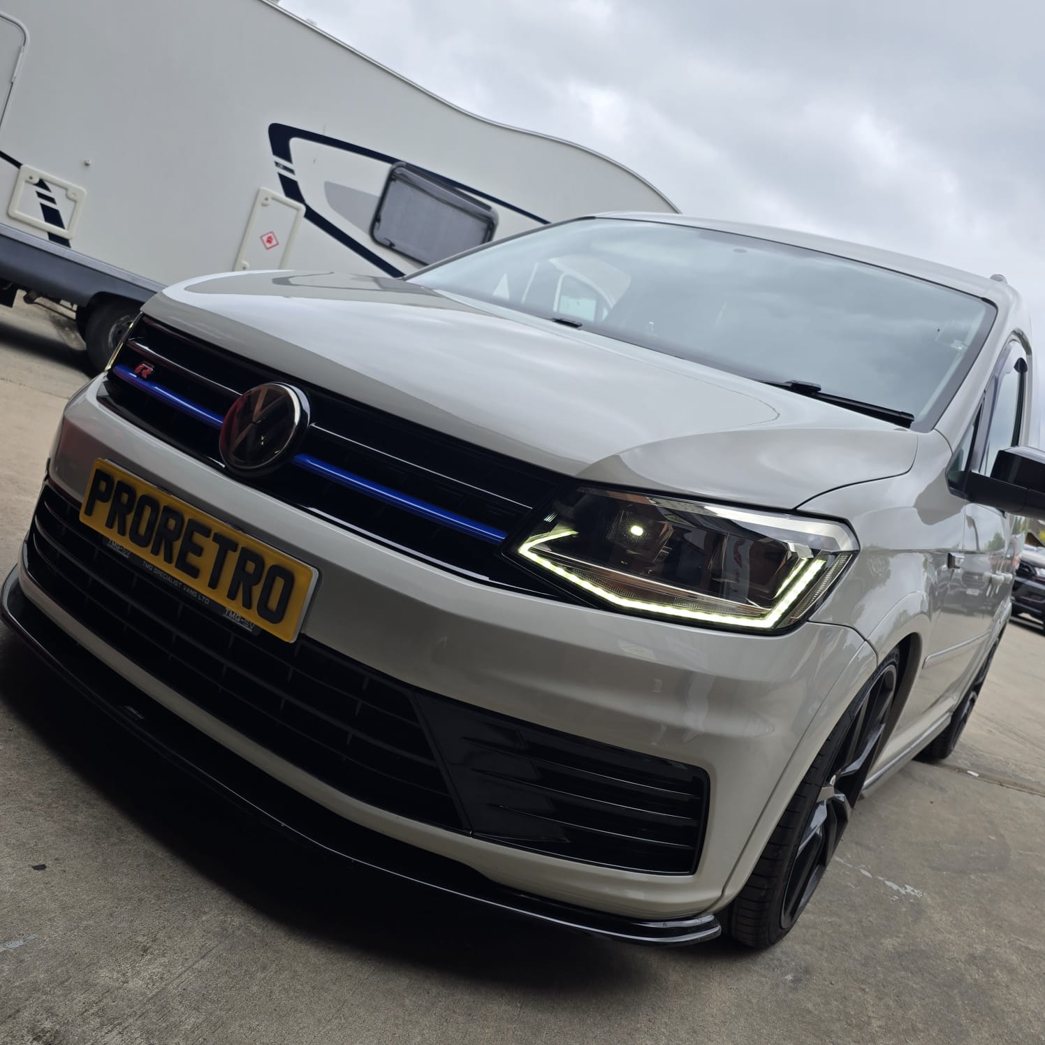 VW Caddy custom steering wheel and cruise control