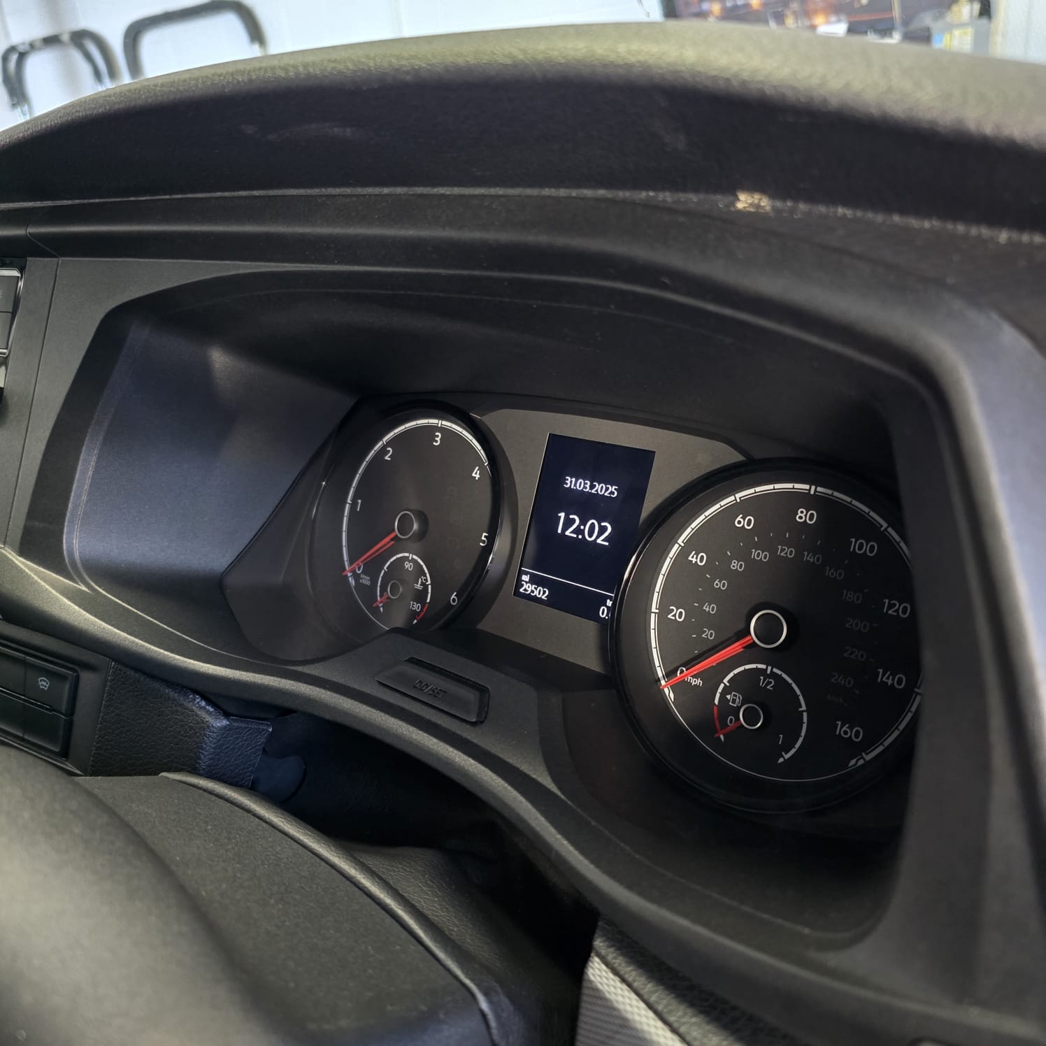 Detailed Installation of VW T6.1 Cluster Casing