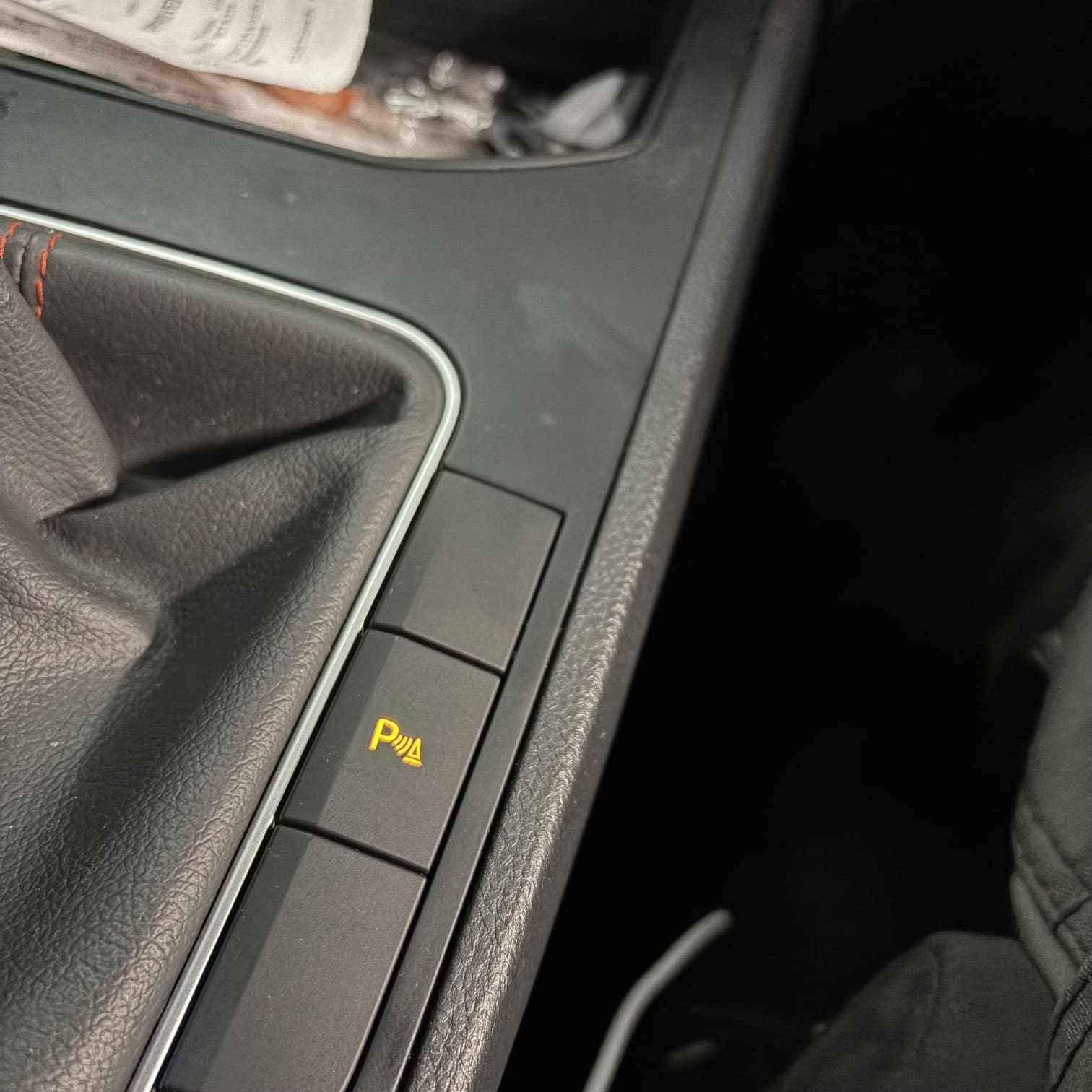 Finished Seat Ibiza OEM parking sensors and rear camera retrofit