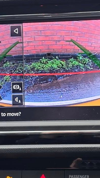 SEAT Leon reverse camera retrofit badge-integrated