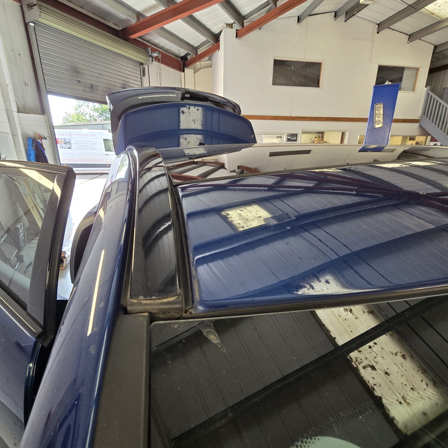 Professional Jaguar F-Pace Roof Rails Retrofit
