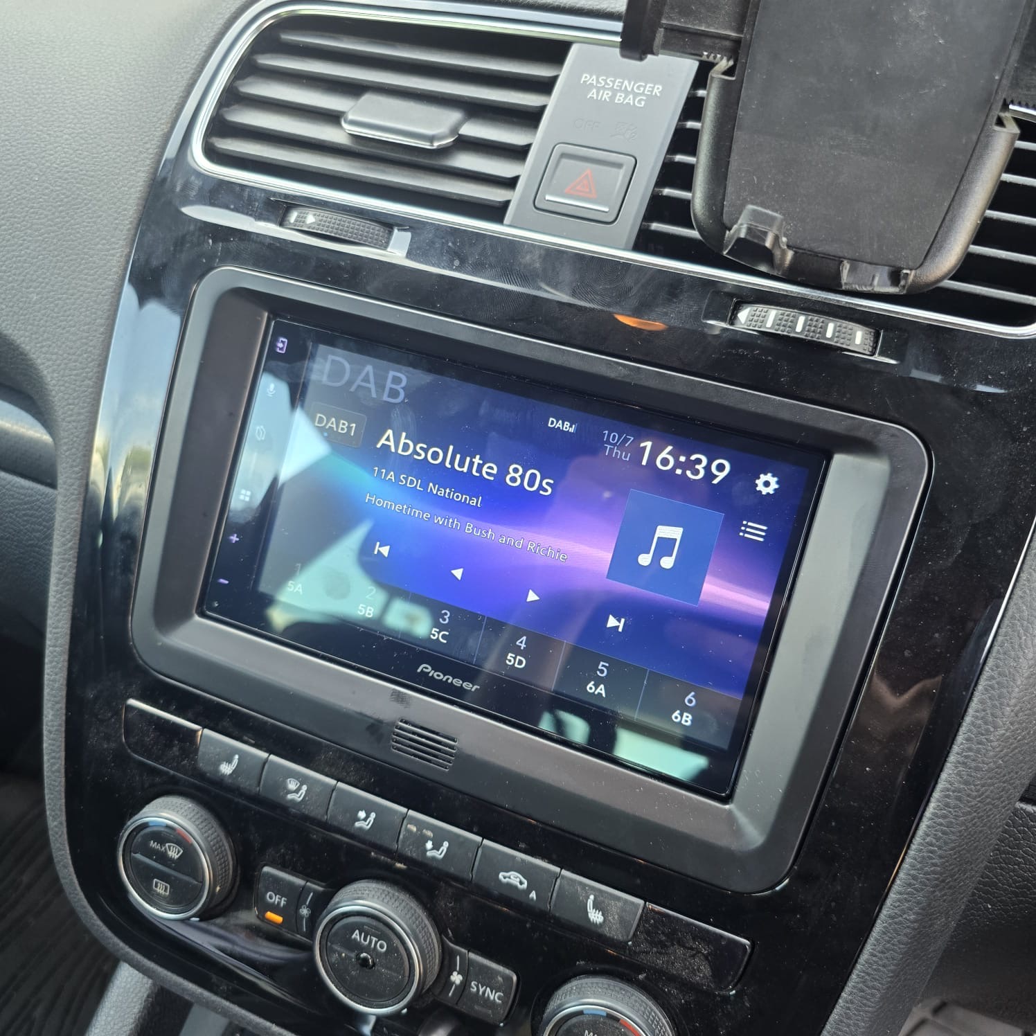 Volkswagen Scirocco multimedia system upgrade
