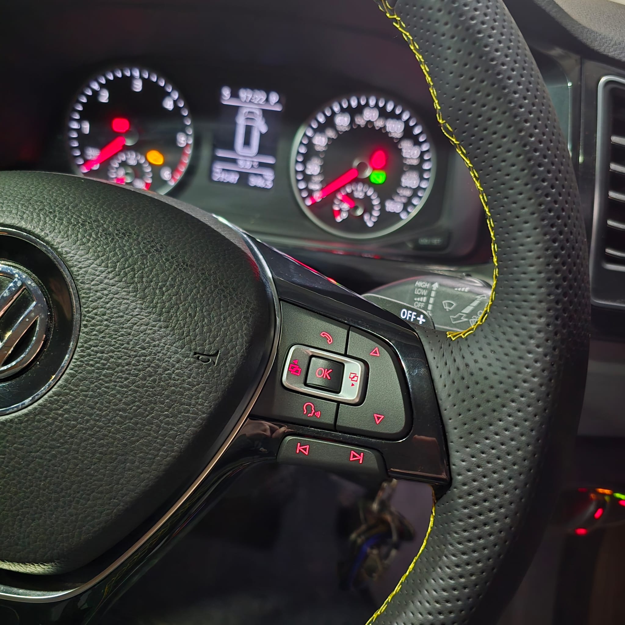 VW T6 Steering Wheel with Cruise Control Buttons