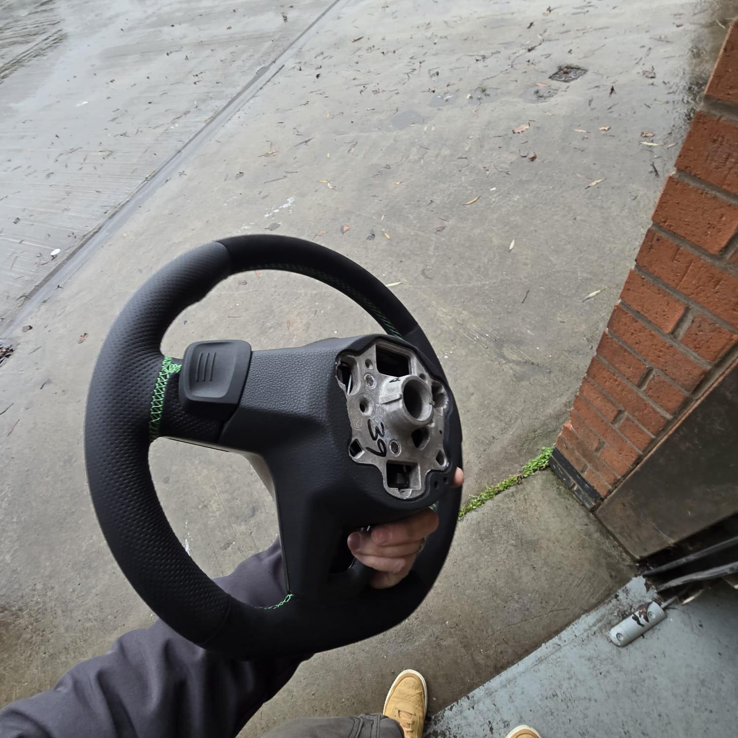 VW Transporter steering wheel Alcantara and green stitching detail