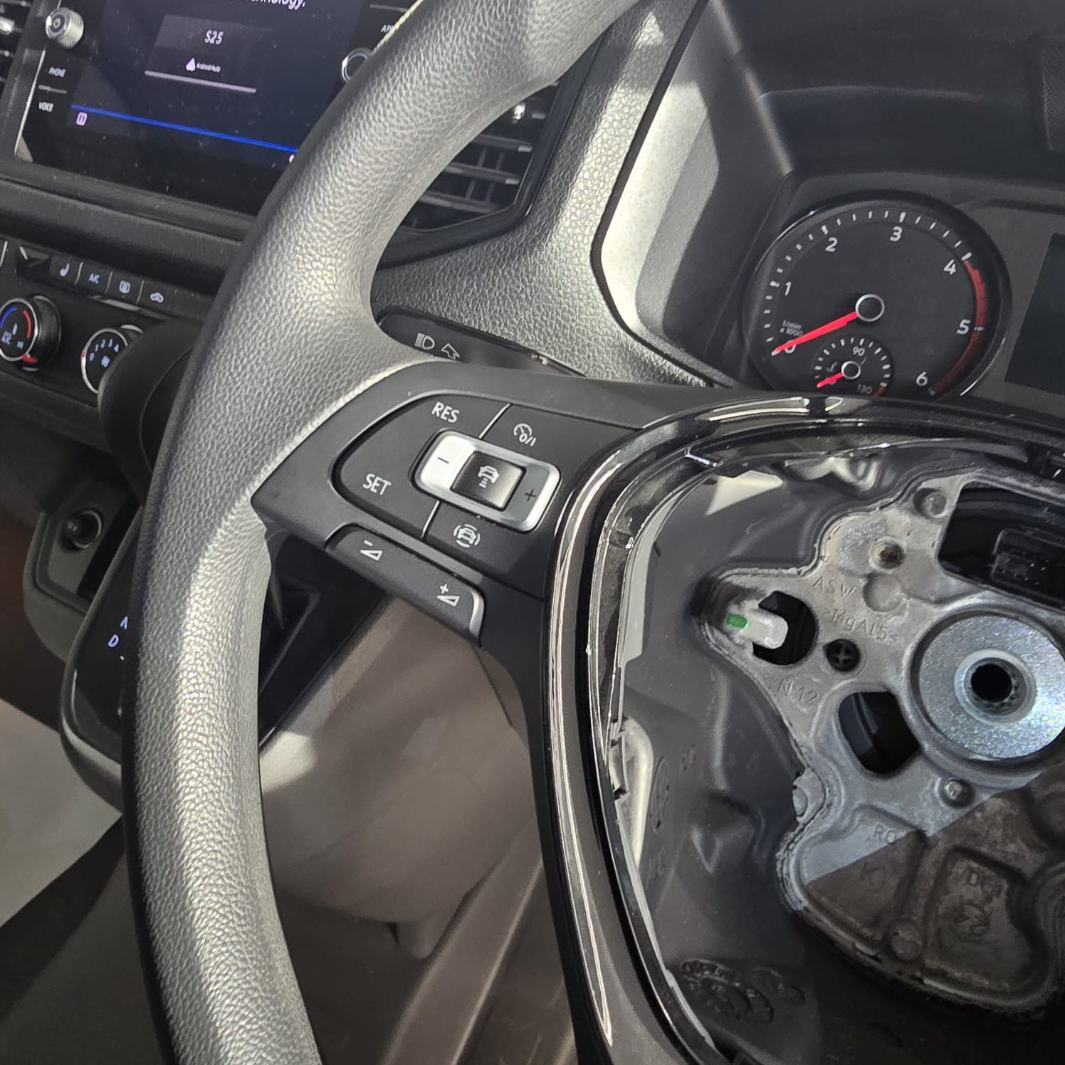 VW Crafter iMob immobiliser and ACC upgrade