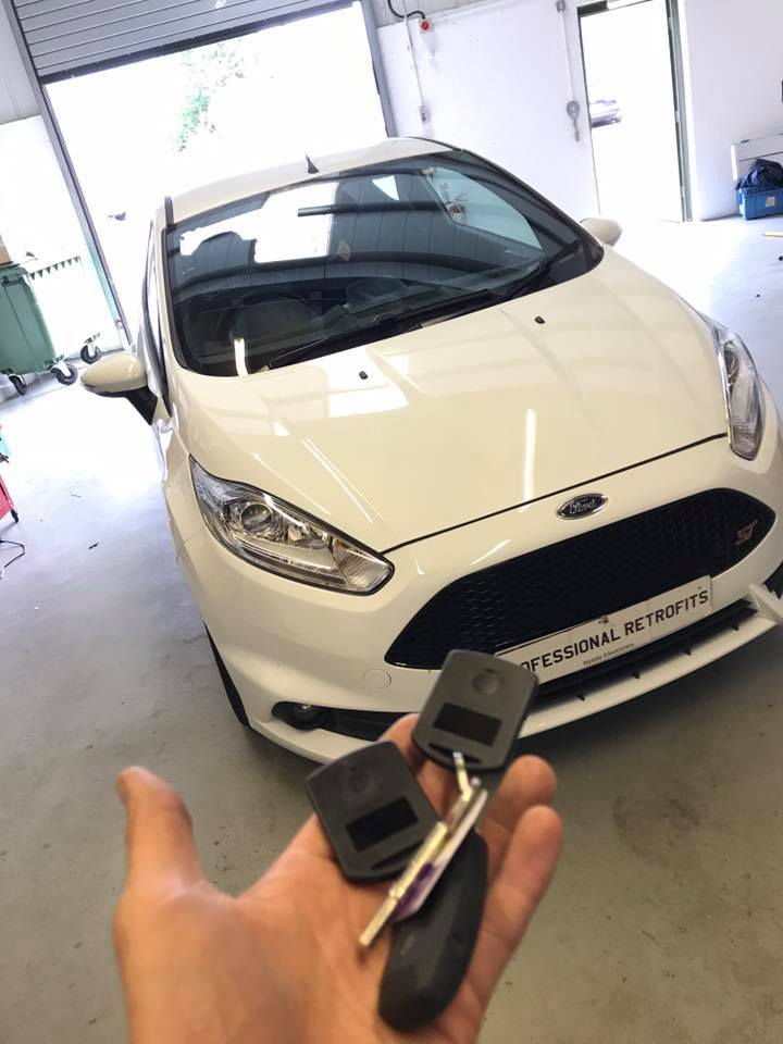 Cobra Vodafone 4615 alarm installed in Ford Fiesta ST