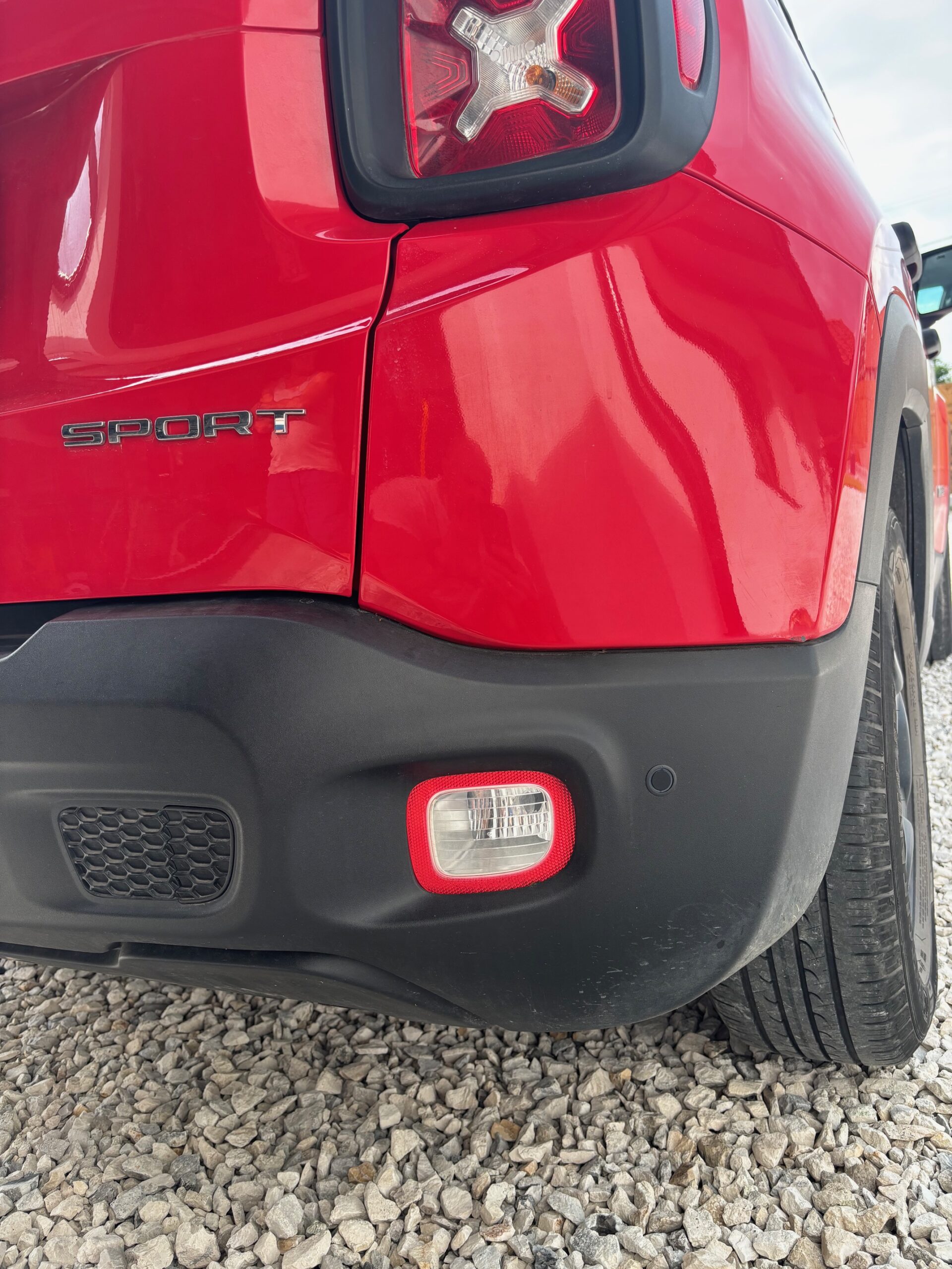 Discreet parking sensor install on Jeep Renegade bumper