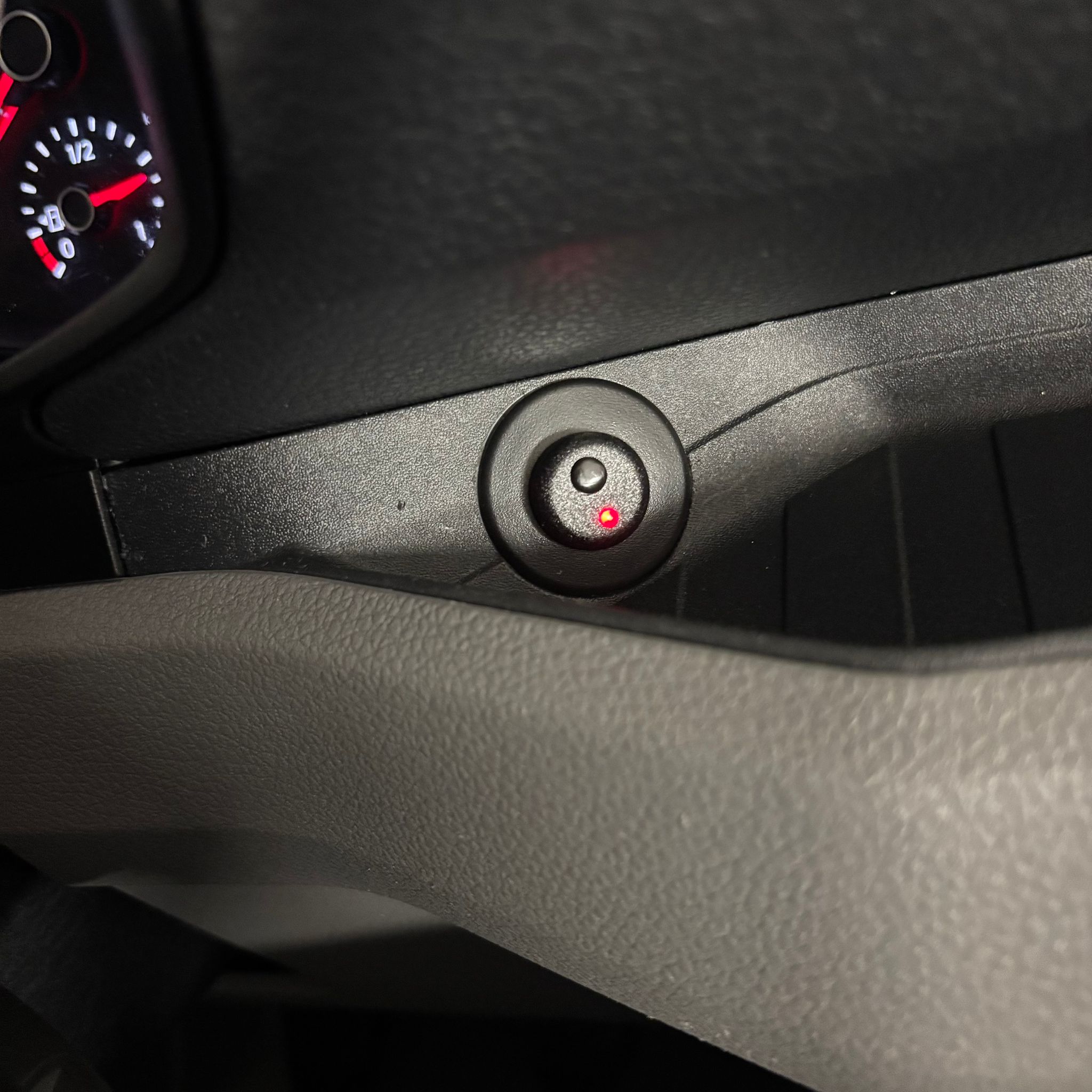 Van security retrofit for MAN TGE