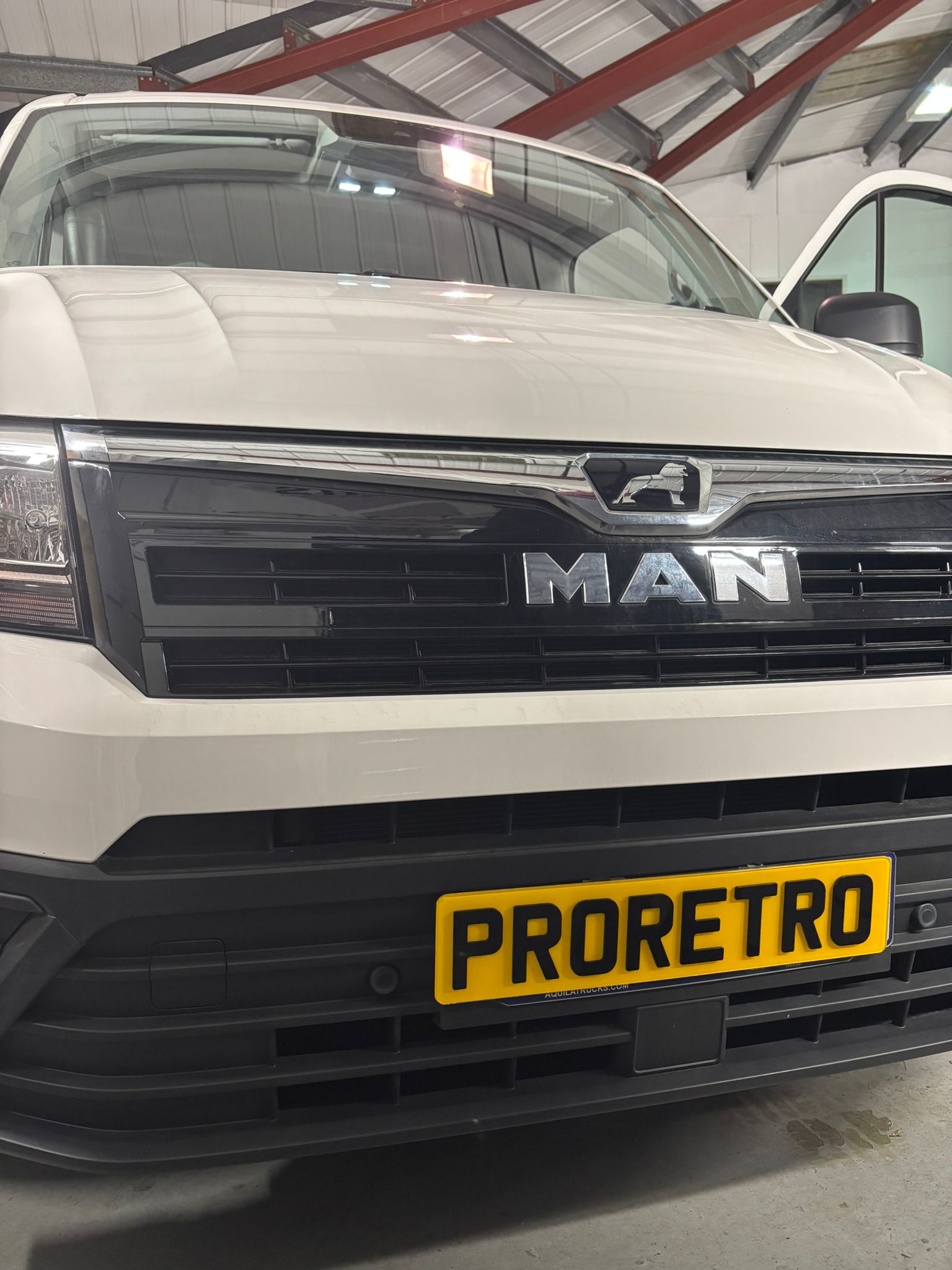 Secure your VW Crafter or MAN TGE with Vodafone alarm