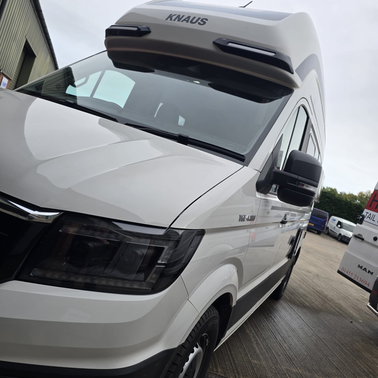 MAN TGE flat-bottom steering wheel and headlights upgrade