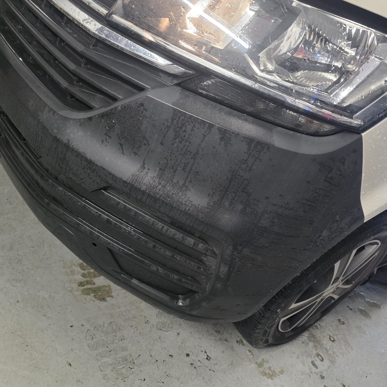 T6.1 camper van fog light and DRL tail light retrofit