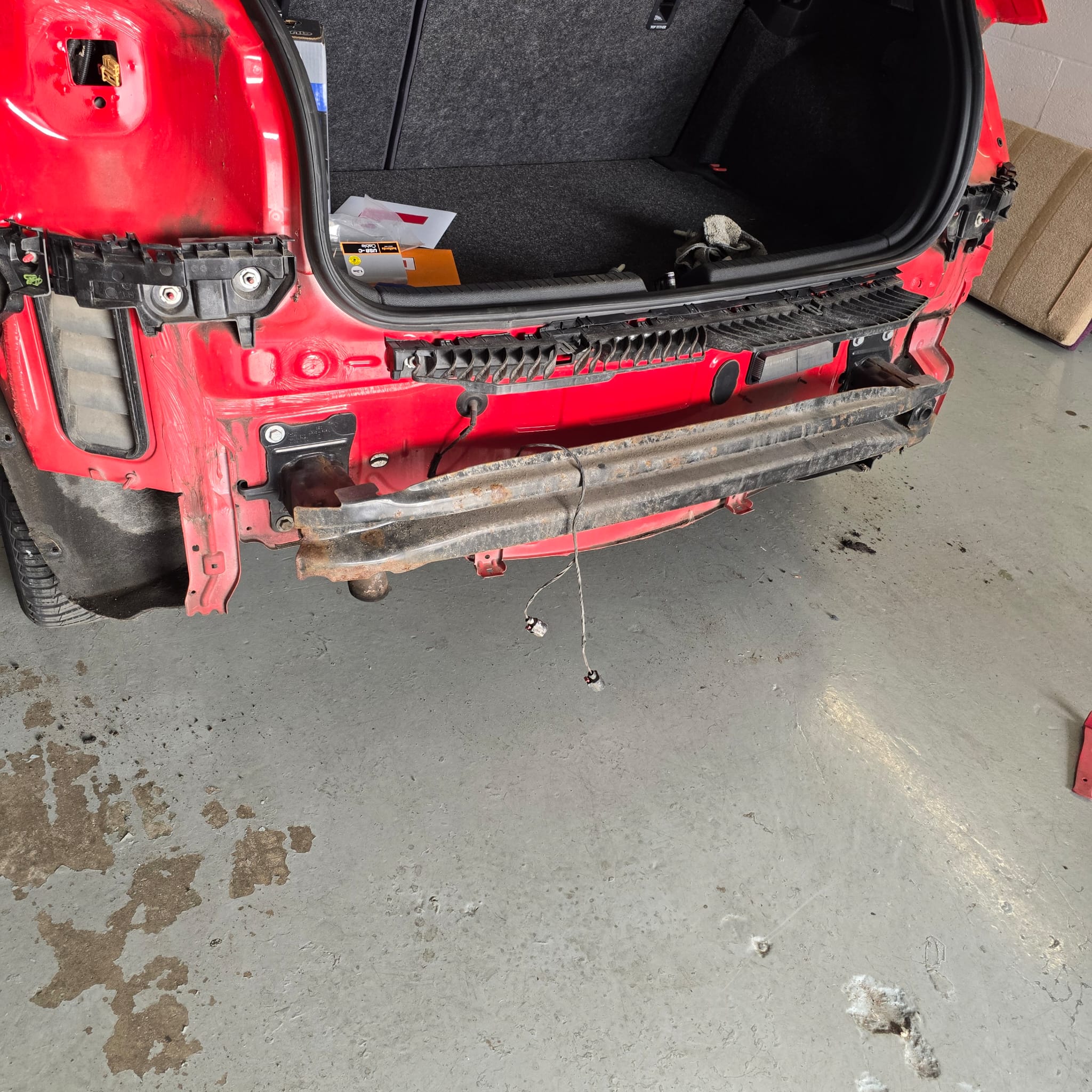 Colour-matched parking sensors on VW Polo AW