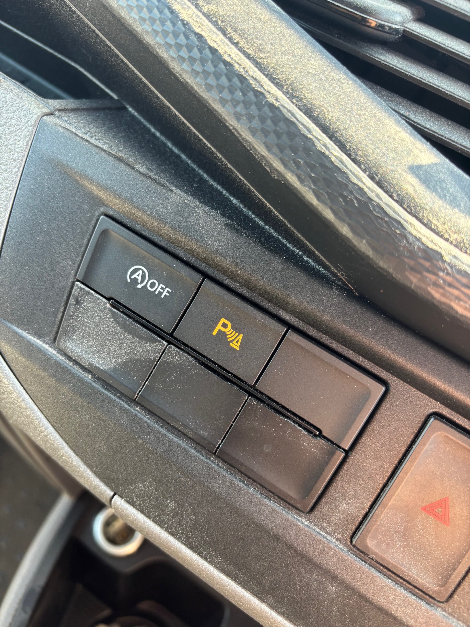 Final look of upgraded VW T6.1 Transporter