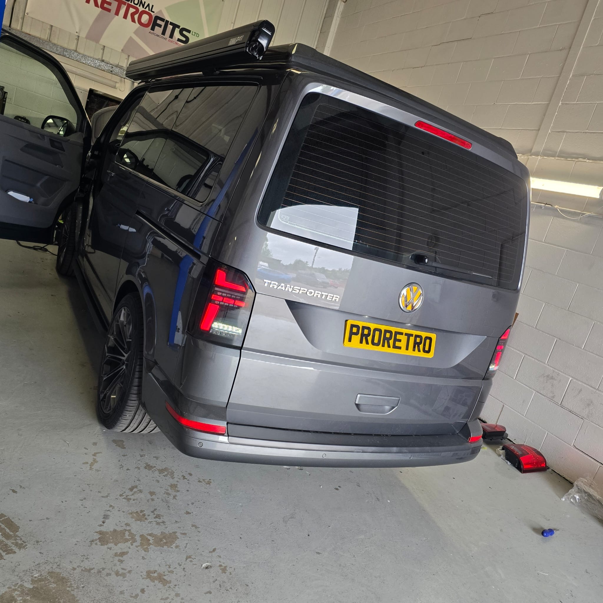 Transporter HQ LED taillight sequential indicator upgrade for VW T6.1