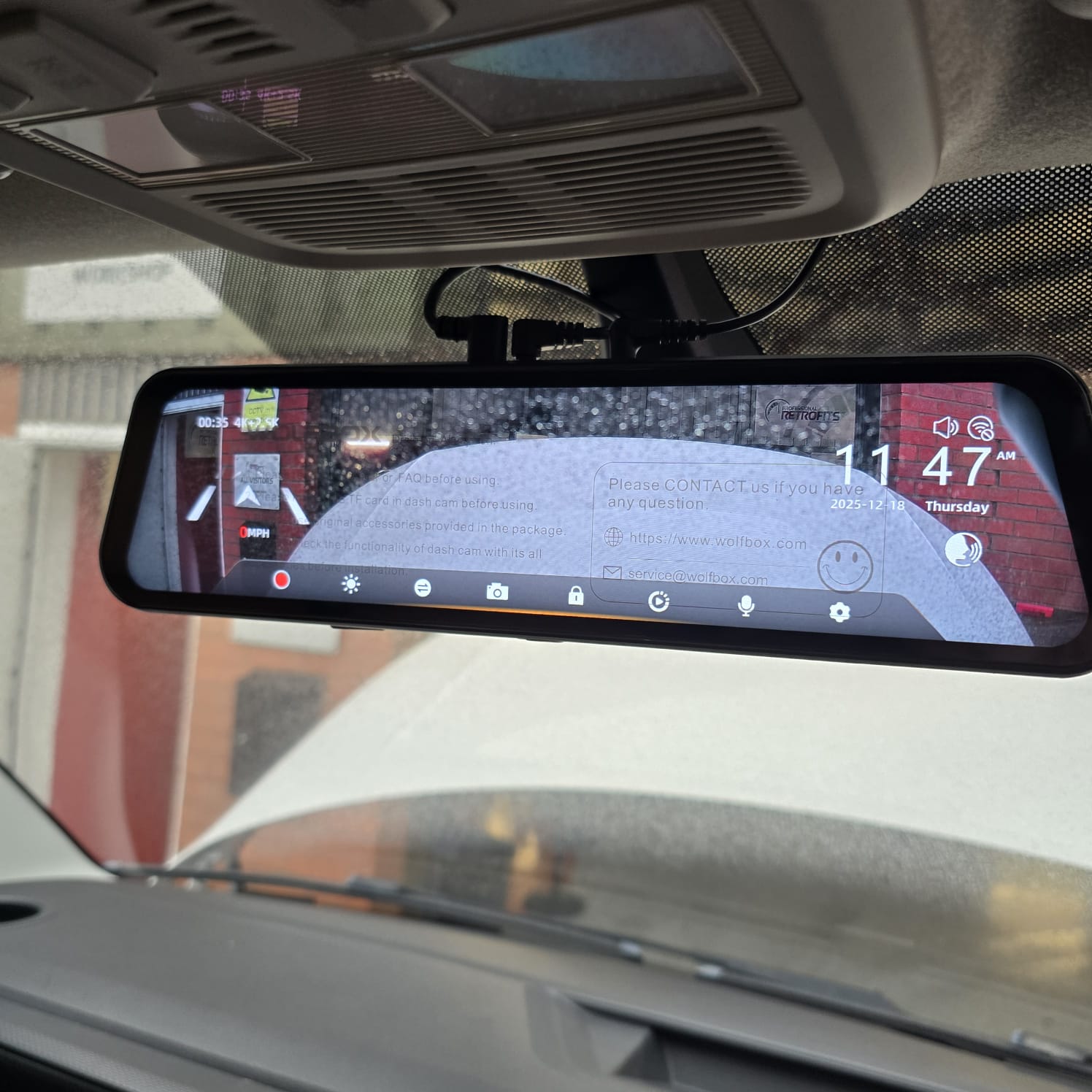 Wolfbox front and rear dash cam installed on VW T6