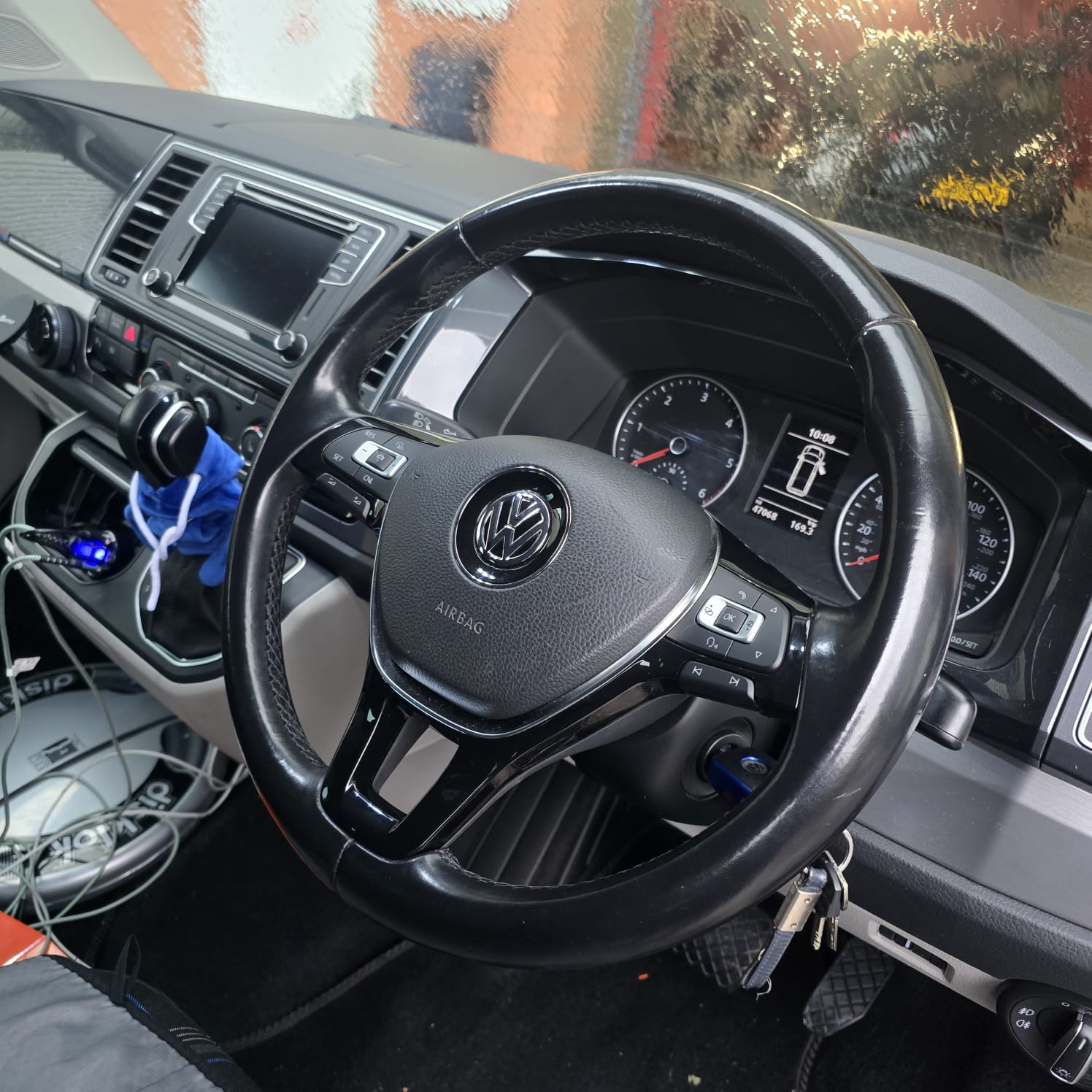 Original VW T6 radar grille and sensor integration