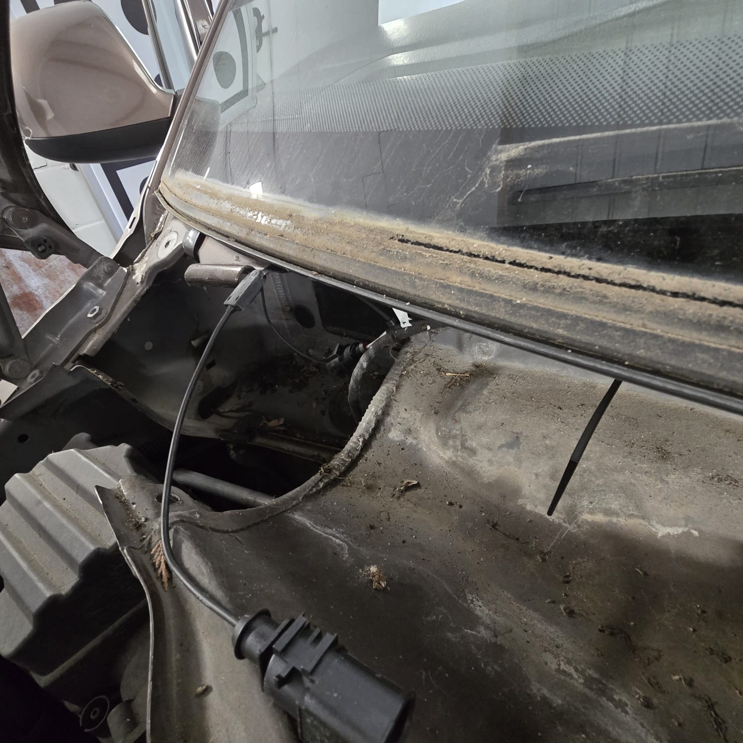 VW T5 Heated Windscreen Button Integration