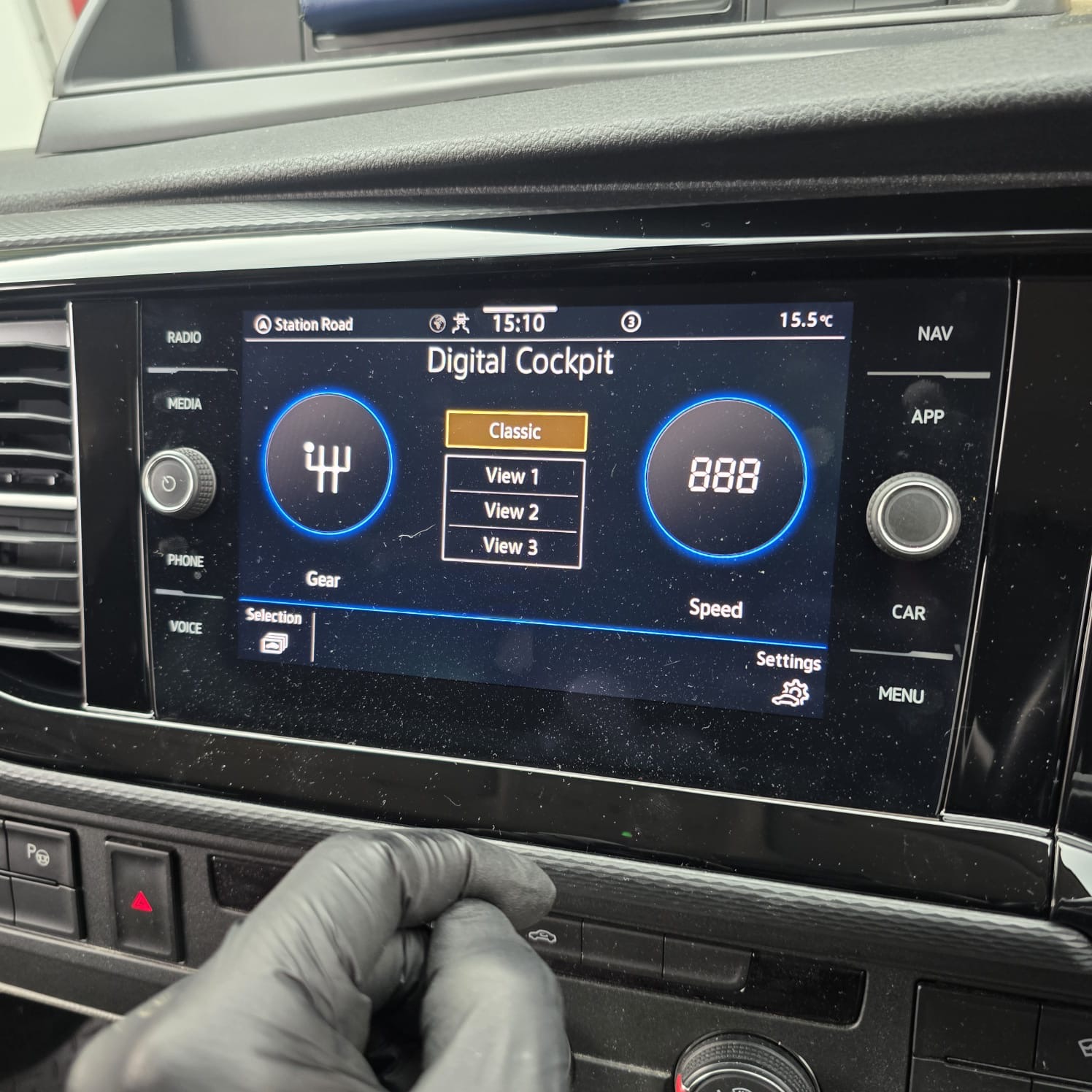 Gloss Black Navigation Trim Close-Up