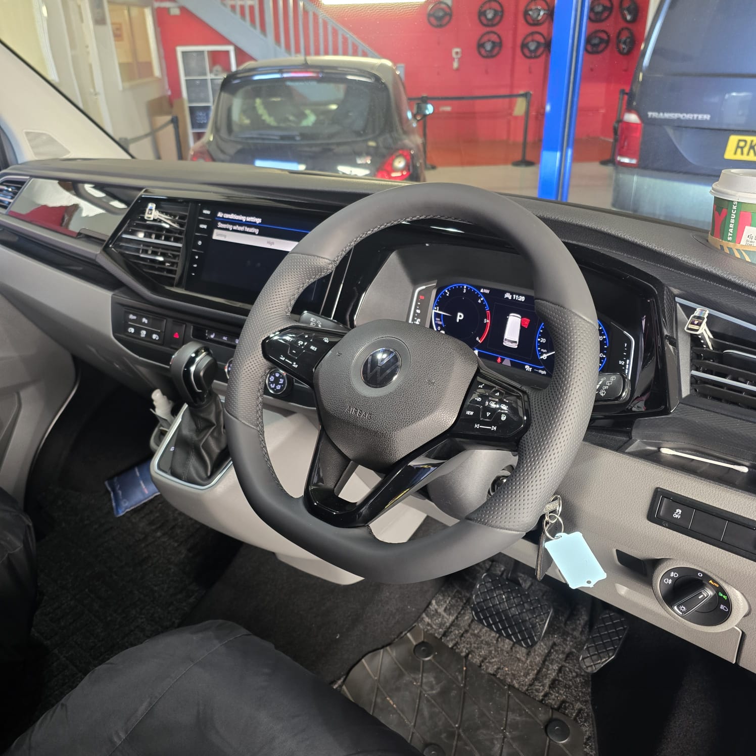 Heated steering wheel retrofit for VW T6.1 - OEM style