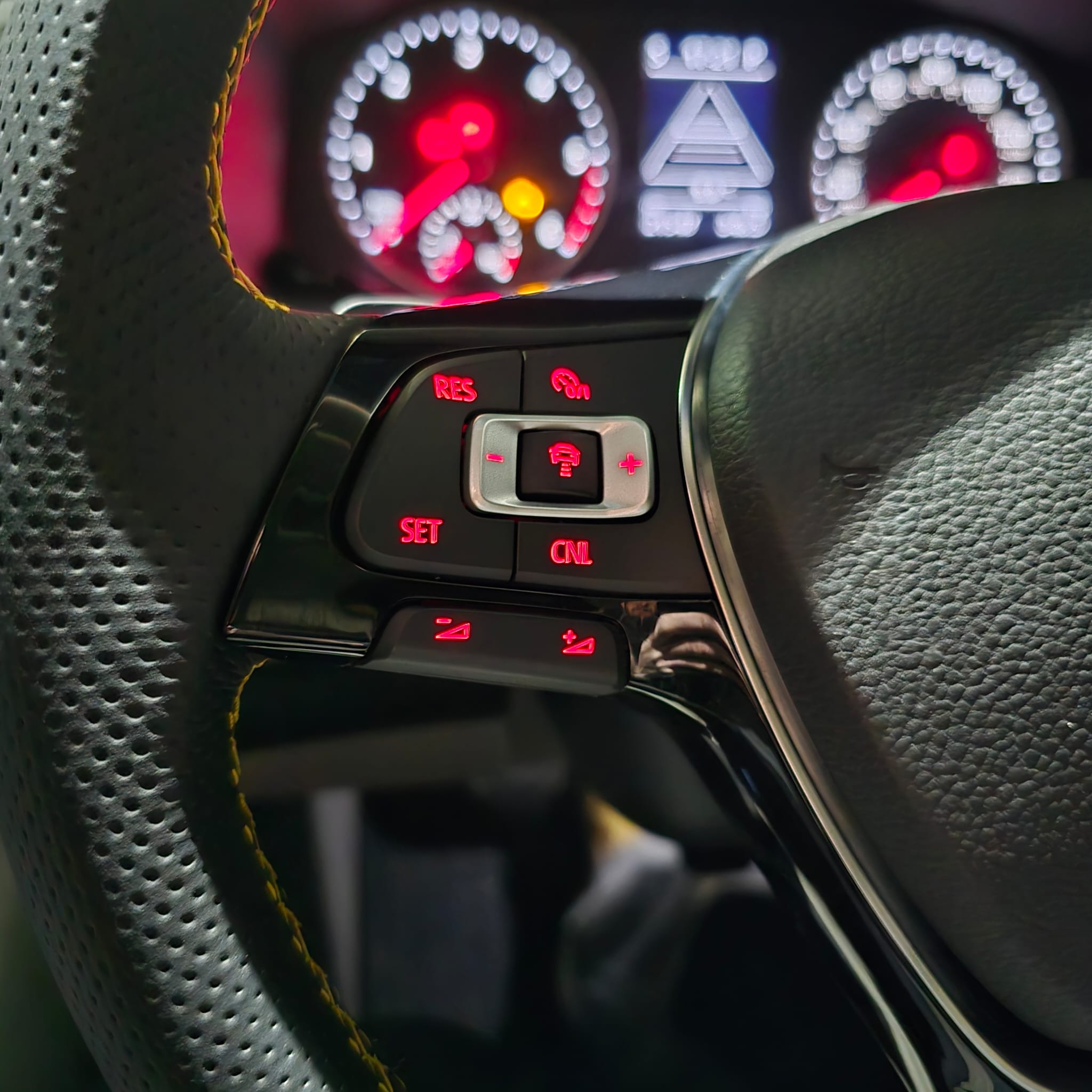 VW Transporter T6 Steering Upgrade Functional Buttons