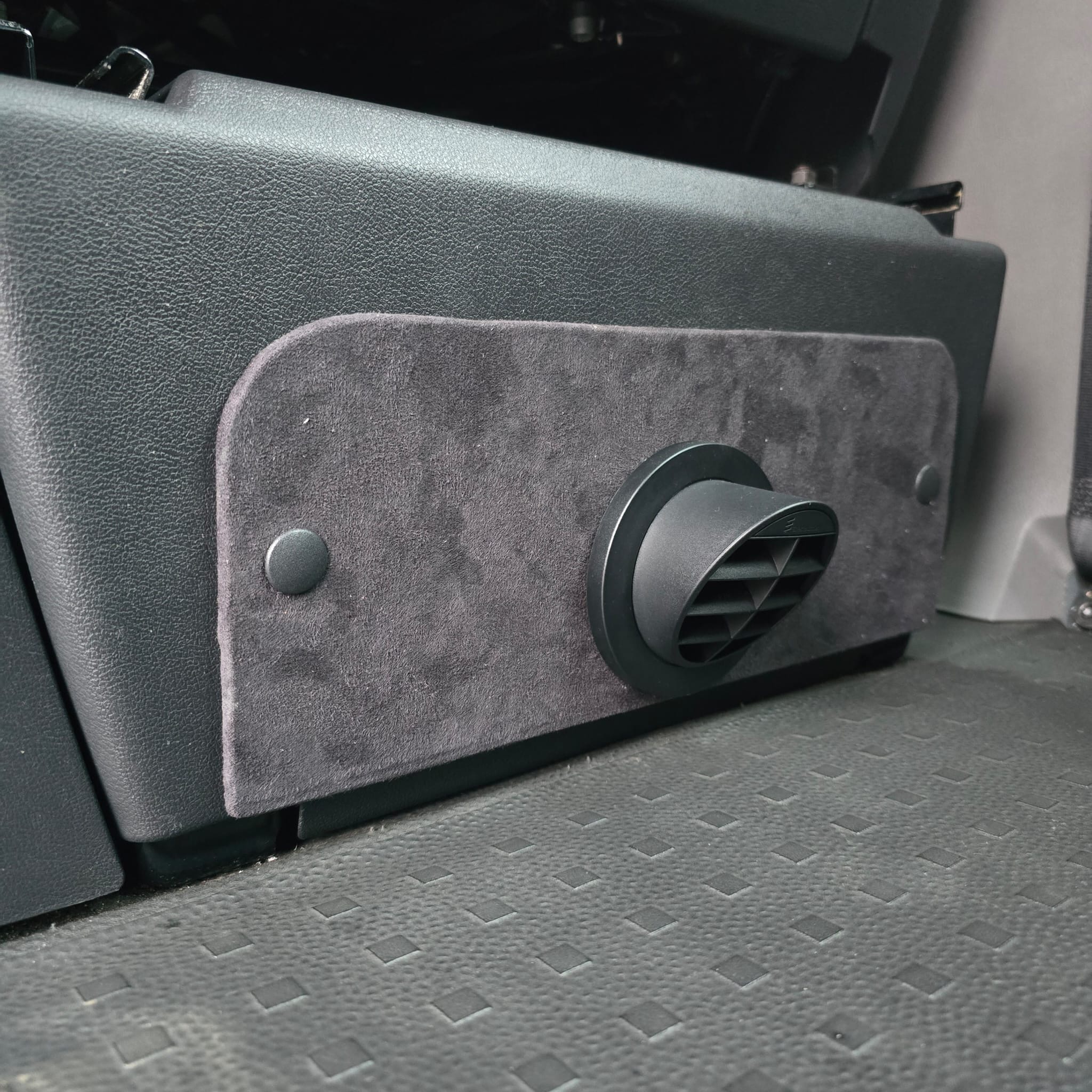 Eberspacher Airtronic D2L External Mount Bracket Installation