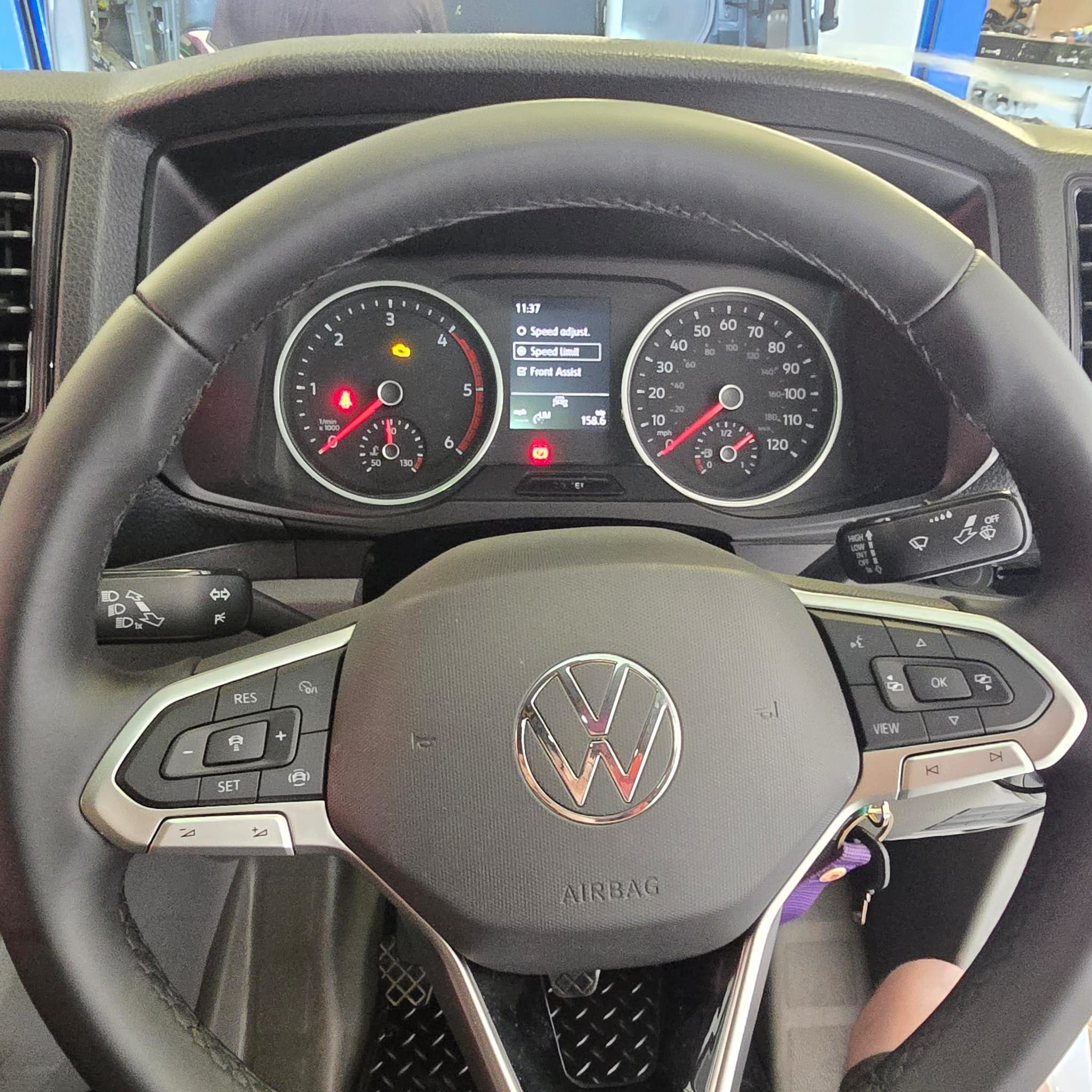 Adaptive cruise control activation completed on a pre-facelift Volkswagen Crafter