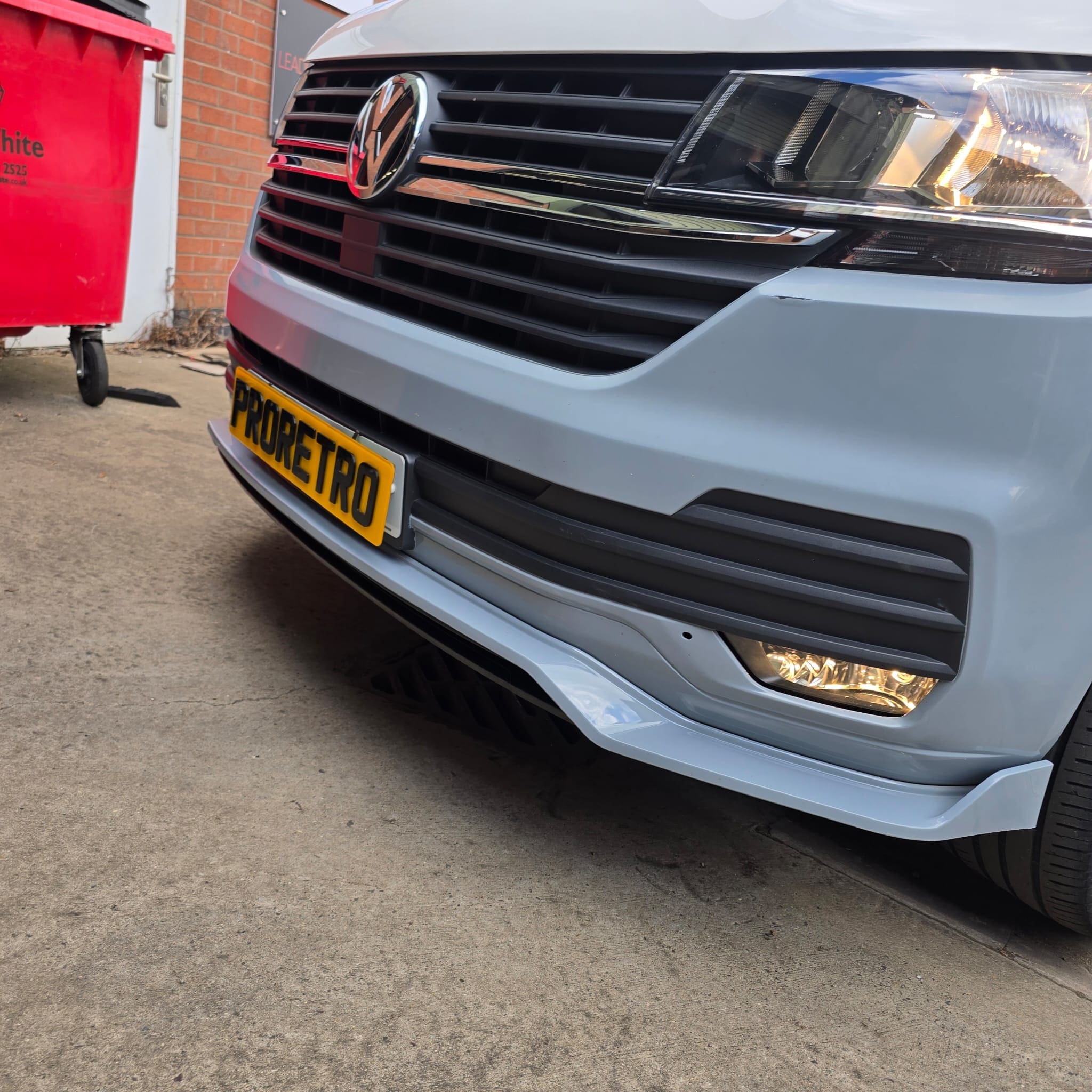 Front view of Volkswagen Transporter T6.1 during fog light and cornering light retrofit