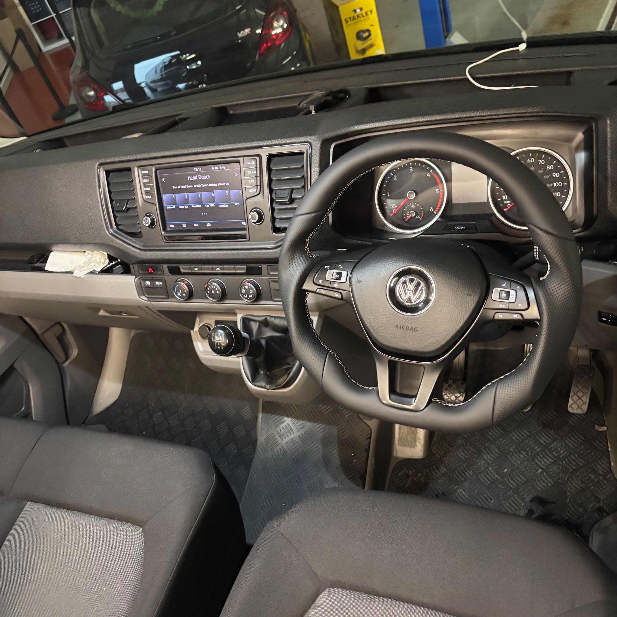 BadBoy big steering wheel for VW Crafter showing Nappa leather trim and approved finish