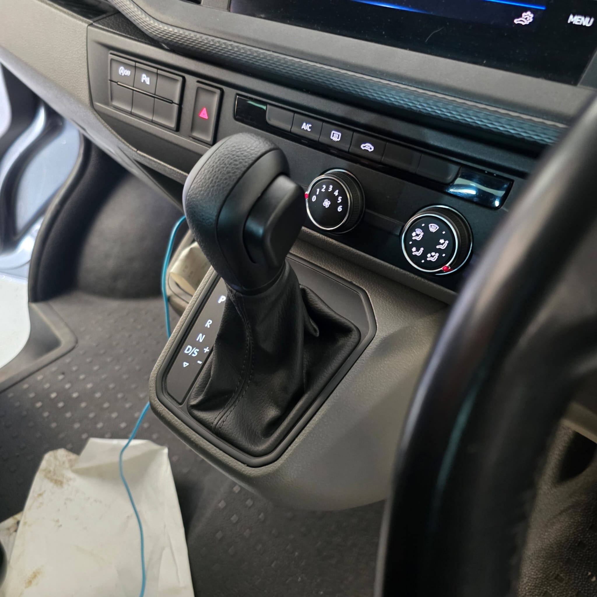 VW DSG selector lever fault repair related to park position warning and ignition key issue