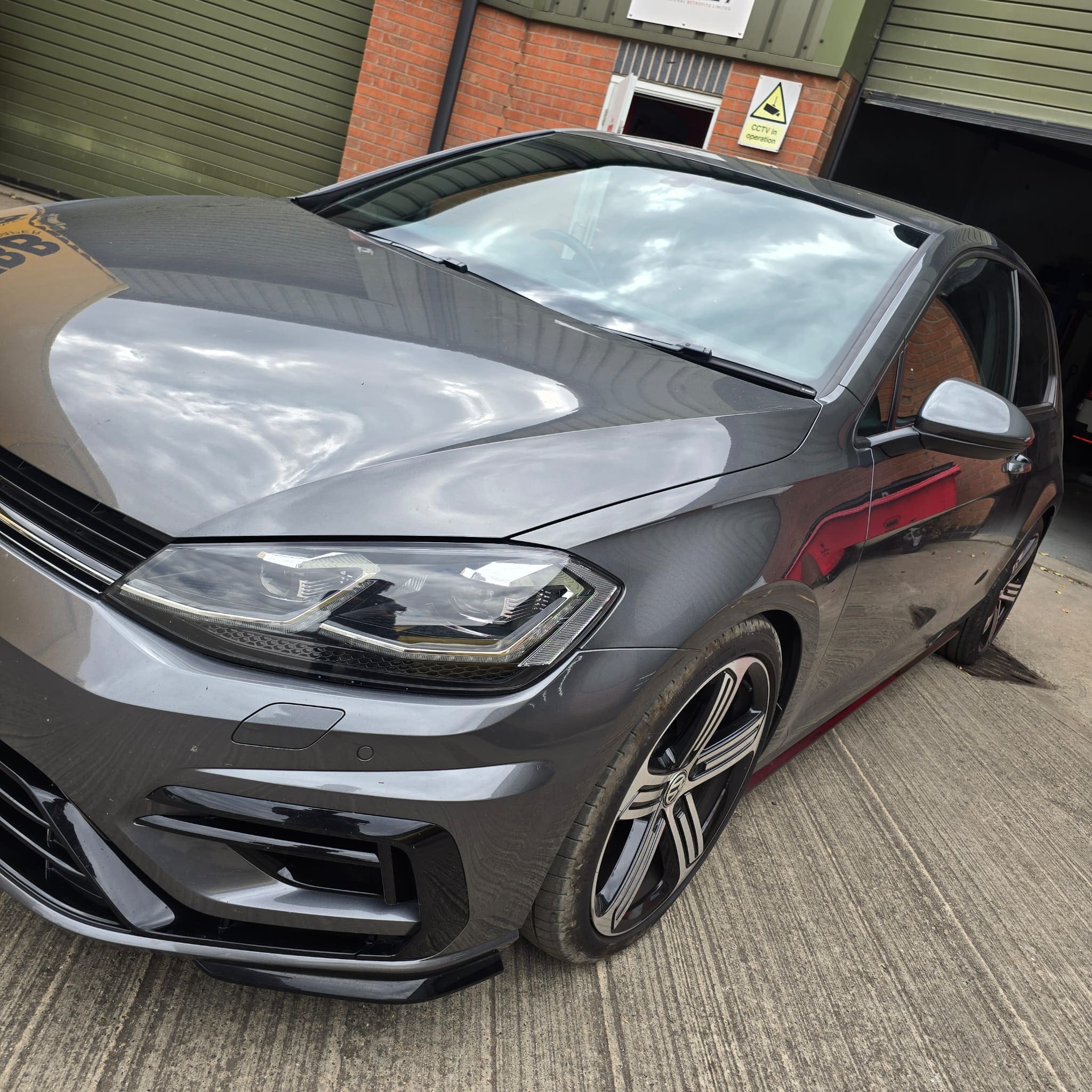 Completed heated windscreen retrofit on VW Golf Mk7 R working like factory