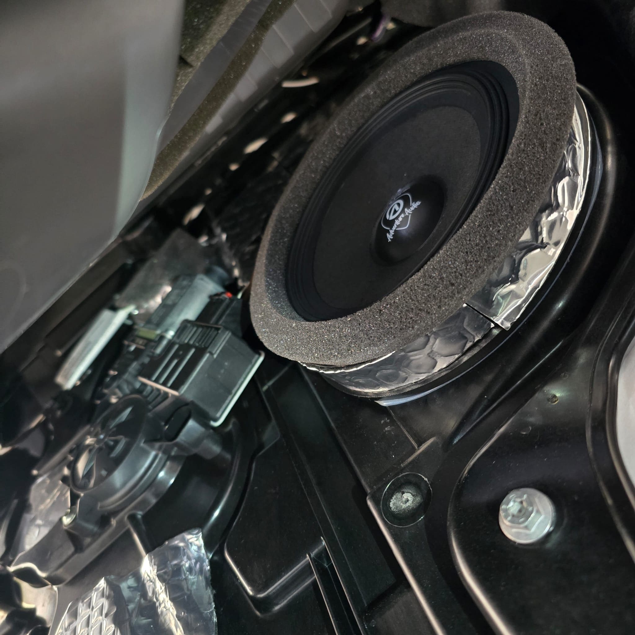 Installed Alpine SPC-106T61-2 speaker kit setup as part of VW T6.1 audio upgrade