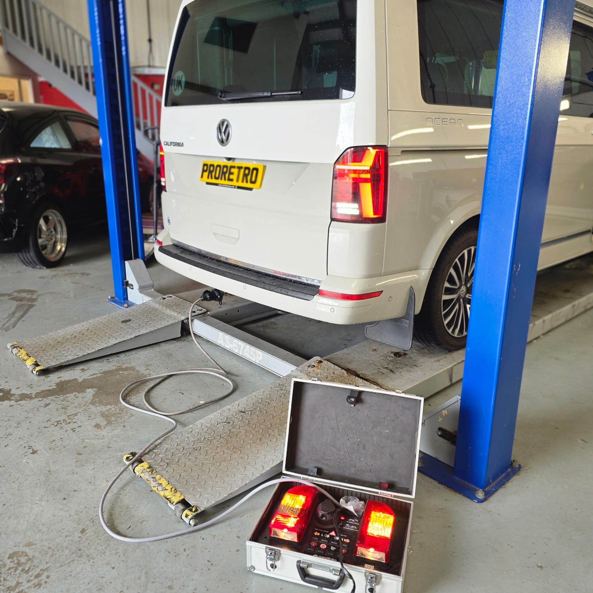 Completed detachable towbar and 13-pin electrics setup on a VW T6.1