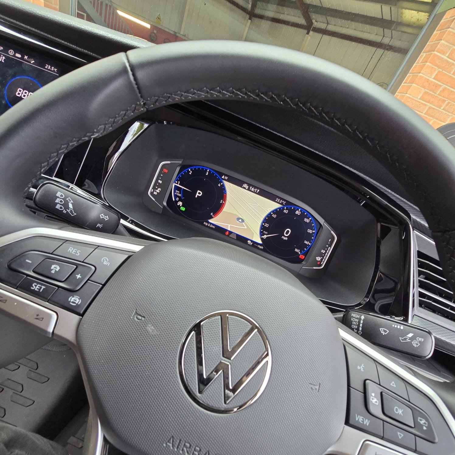 Genuine OEM Digital Dash VW T6.1