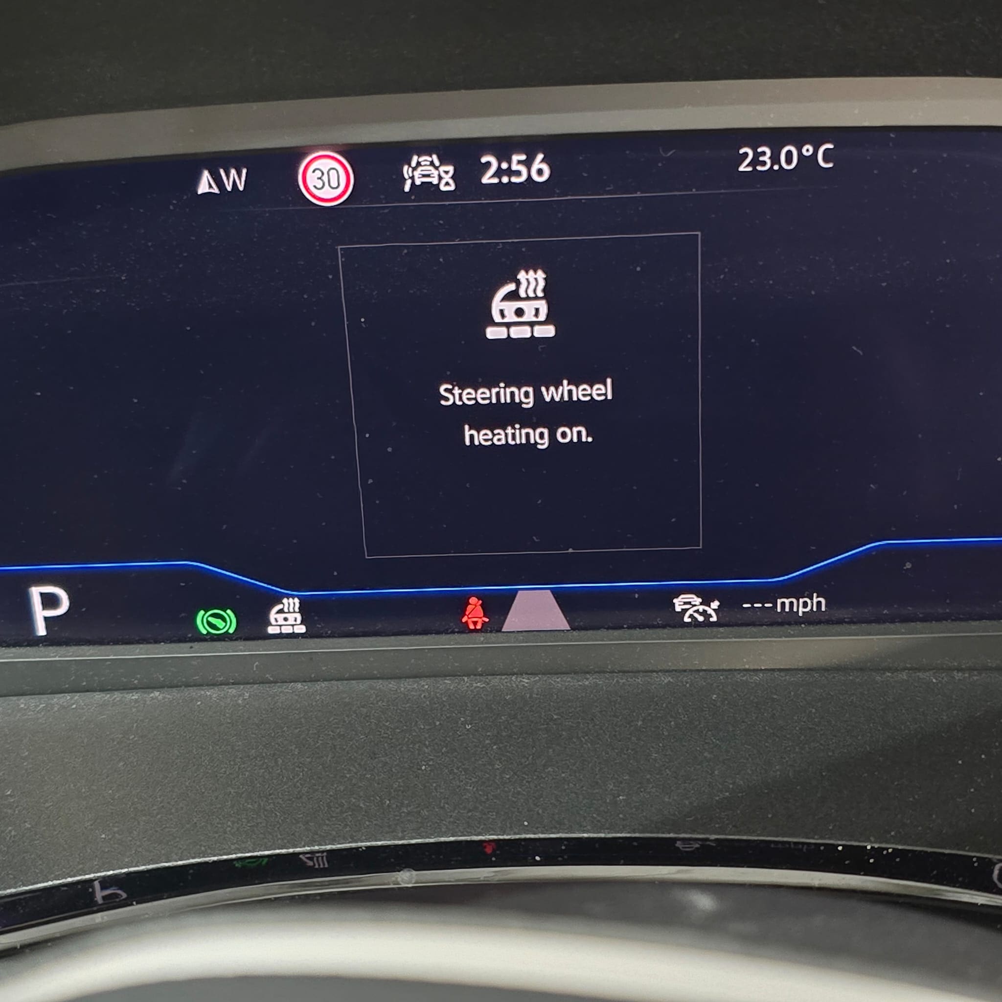 Factory-style heated steering wheel retrofit installed on a VW T6.1