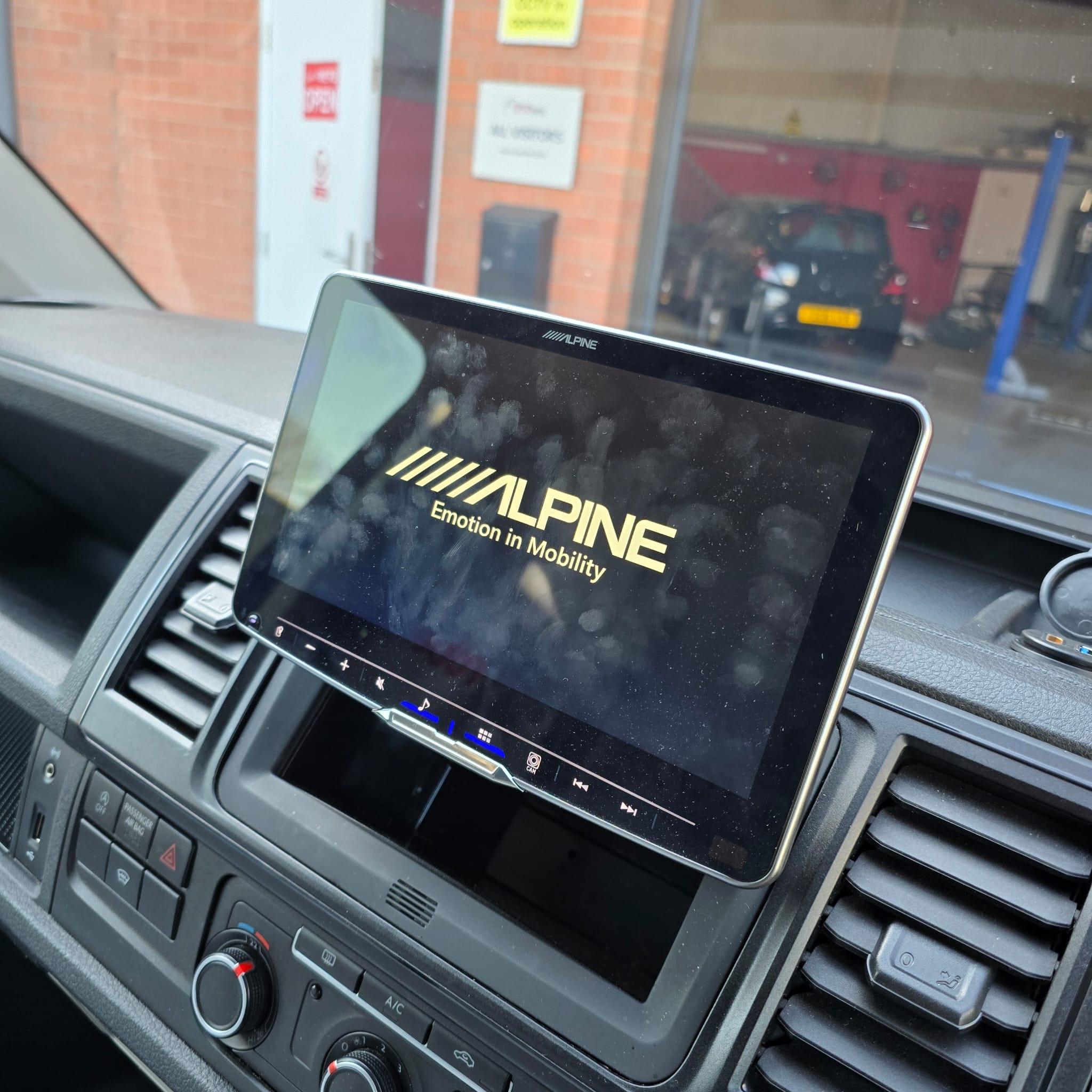 VW T6 side view showing new alloys